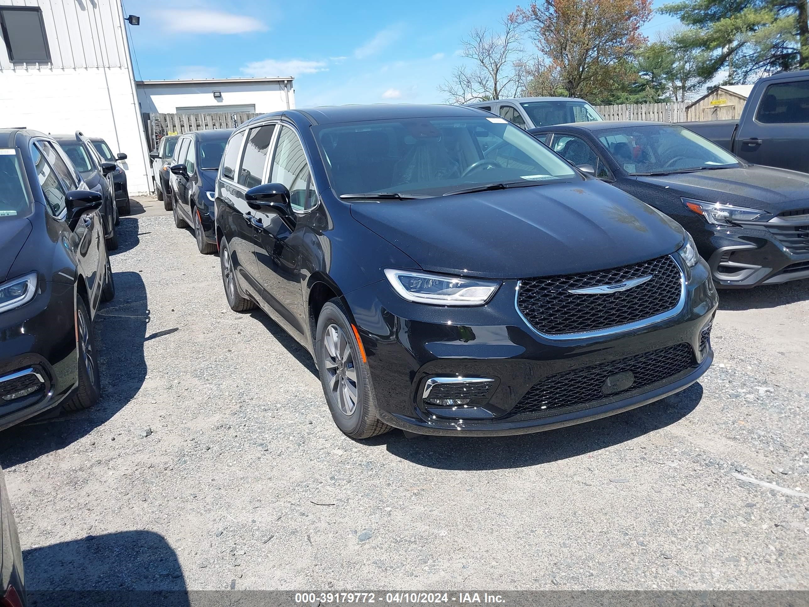 CHRYSLER PACIFICA 2024 2c4rc1s75rr147223