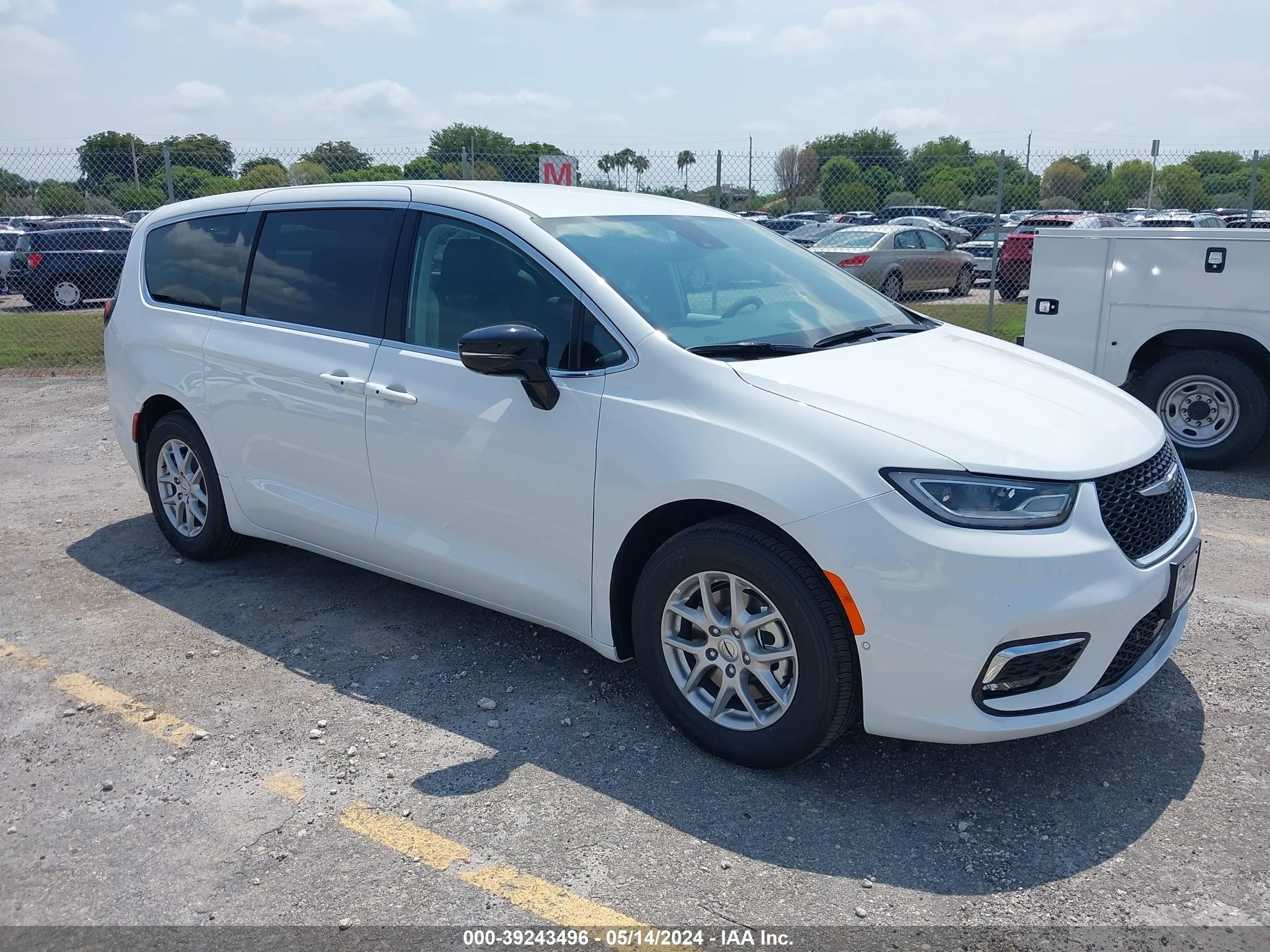 CHRYSLER PACIFICA 2024 2c4rc1s77rr134523