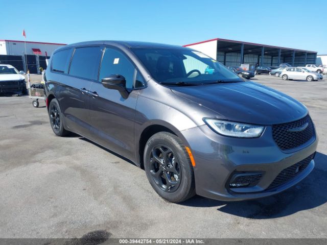 CHRYSLER PACIFICA HYBRID 2022 2c4rc1s79nr216344