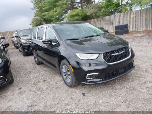 CHRYSLER PACIFICA 2024 2c4rc1s7xrr188348