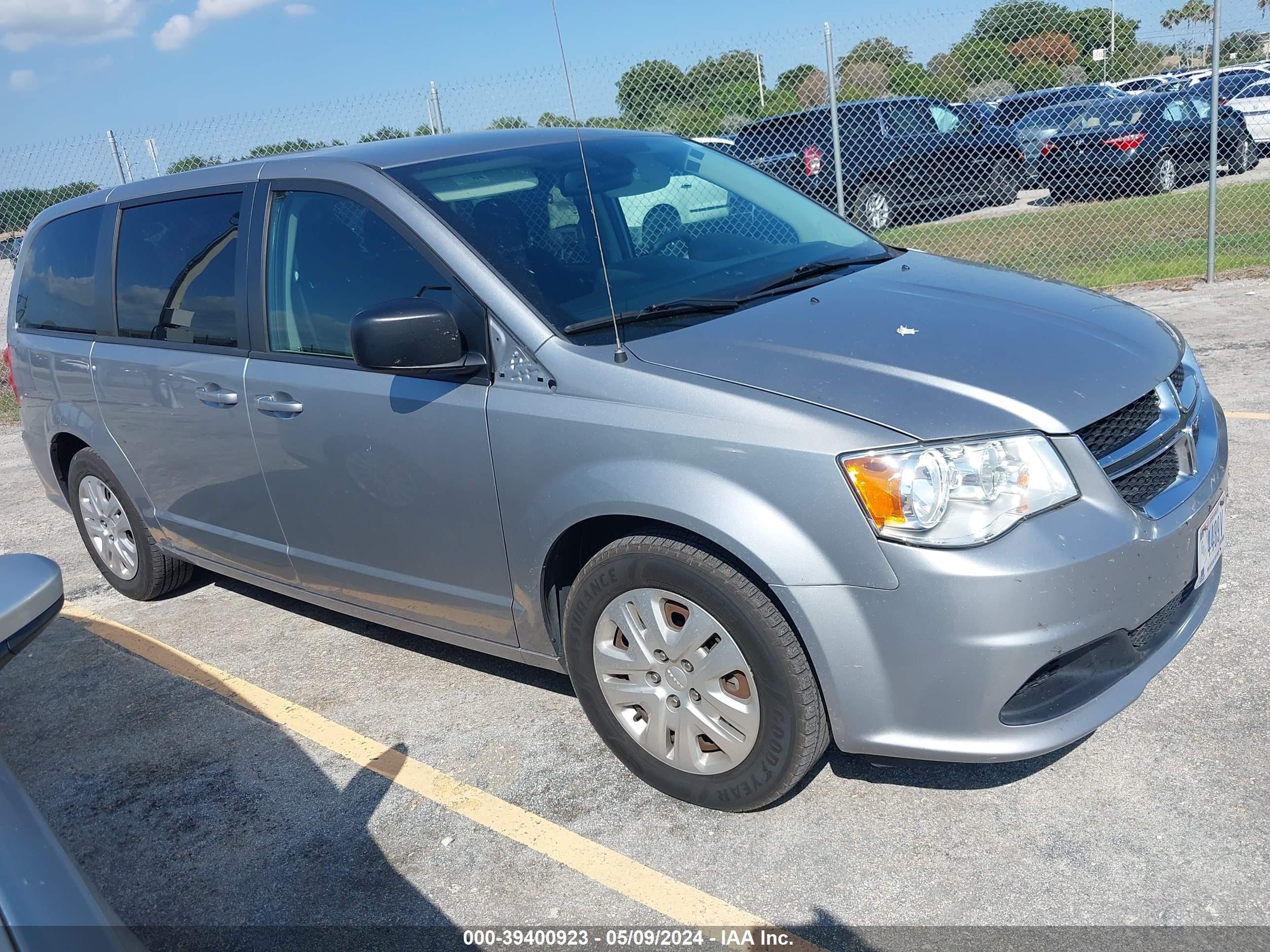 DODGE CARAVAN 2018 2c4rdgbg2jr331488