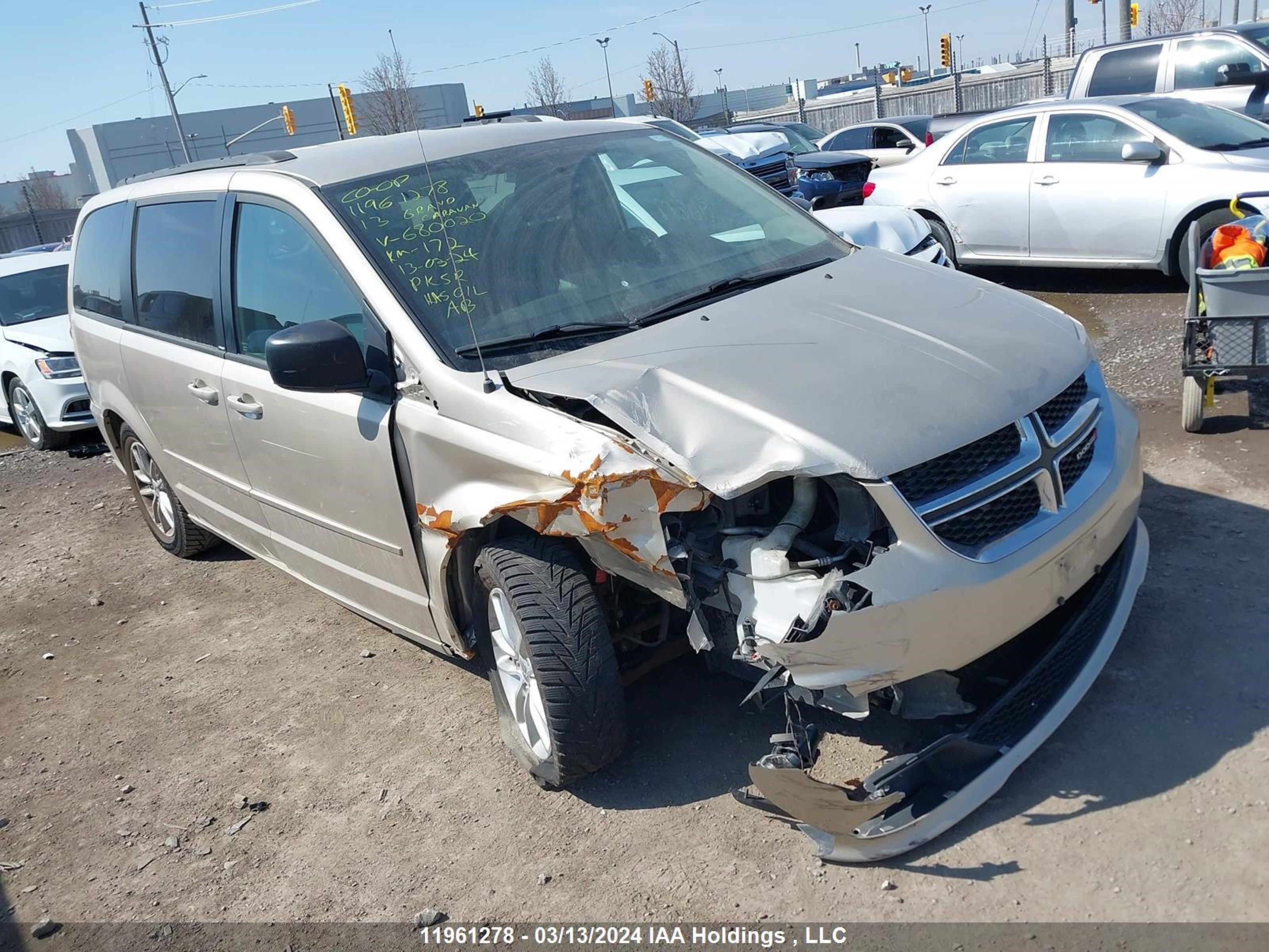 DODGE CARAVAN 2013 2c4rdgbg3dr680020