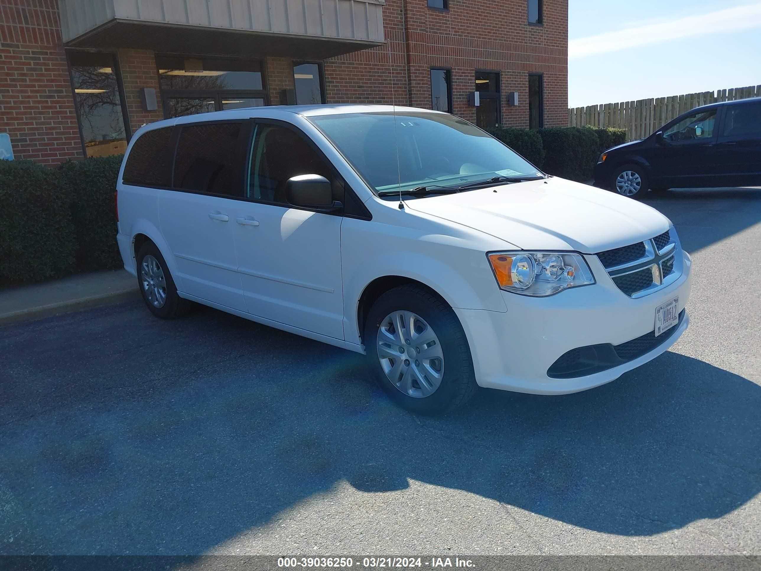 DODGE CARAVAN 2016 2c4rdgbg4gr114873