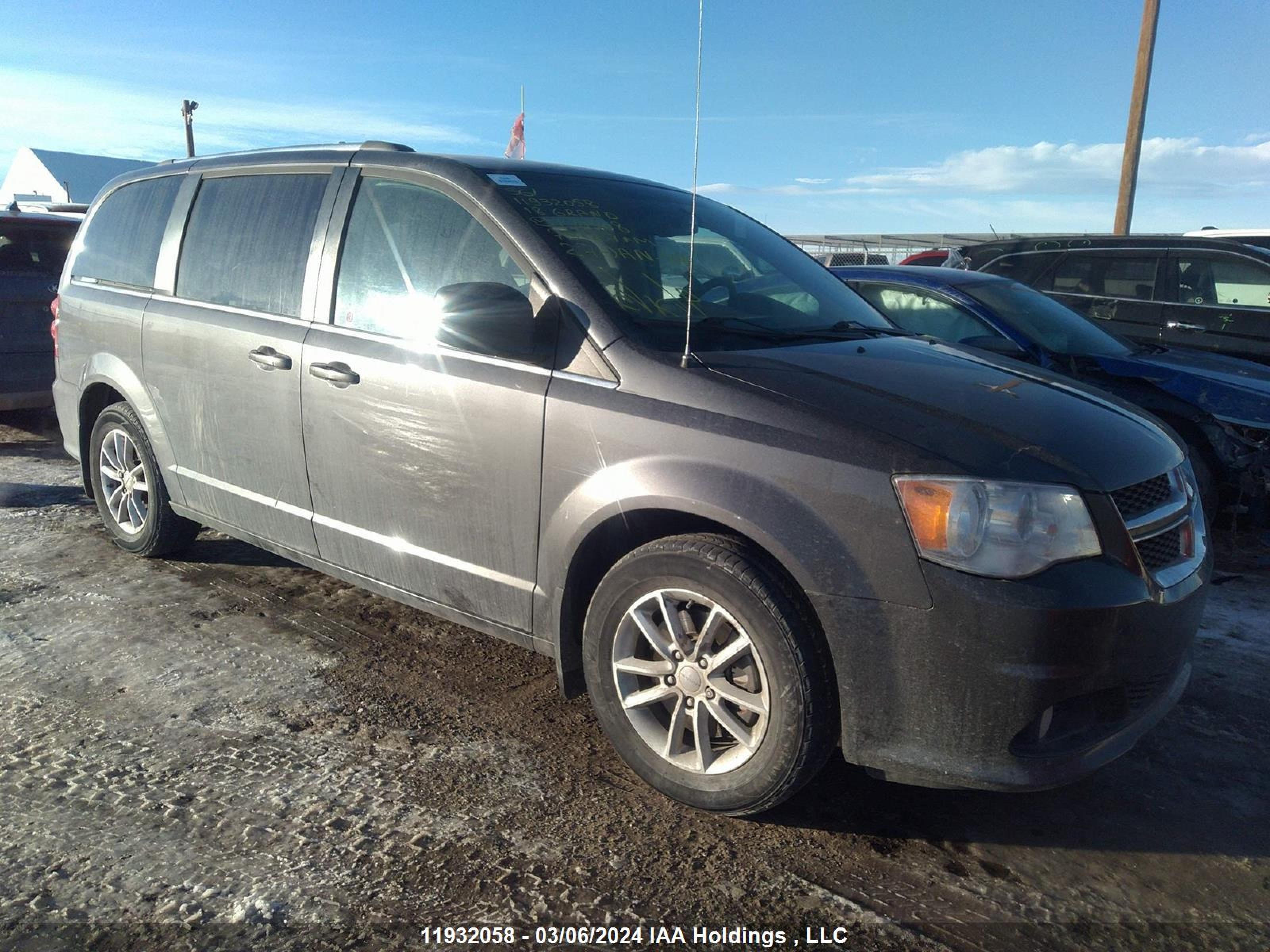 DODGE CARAVAN 2018 2c4rdgbg5jr170408