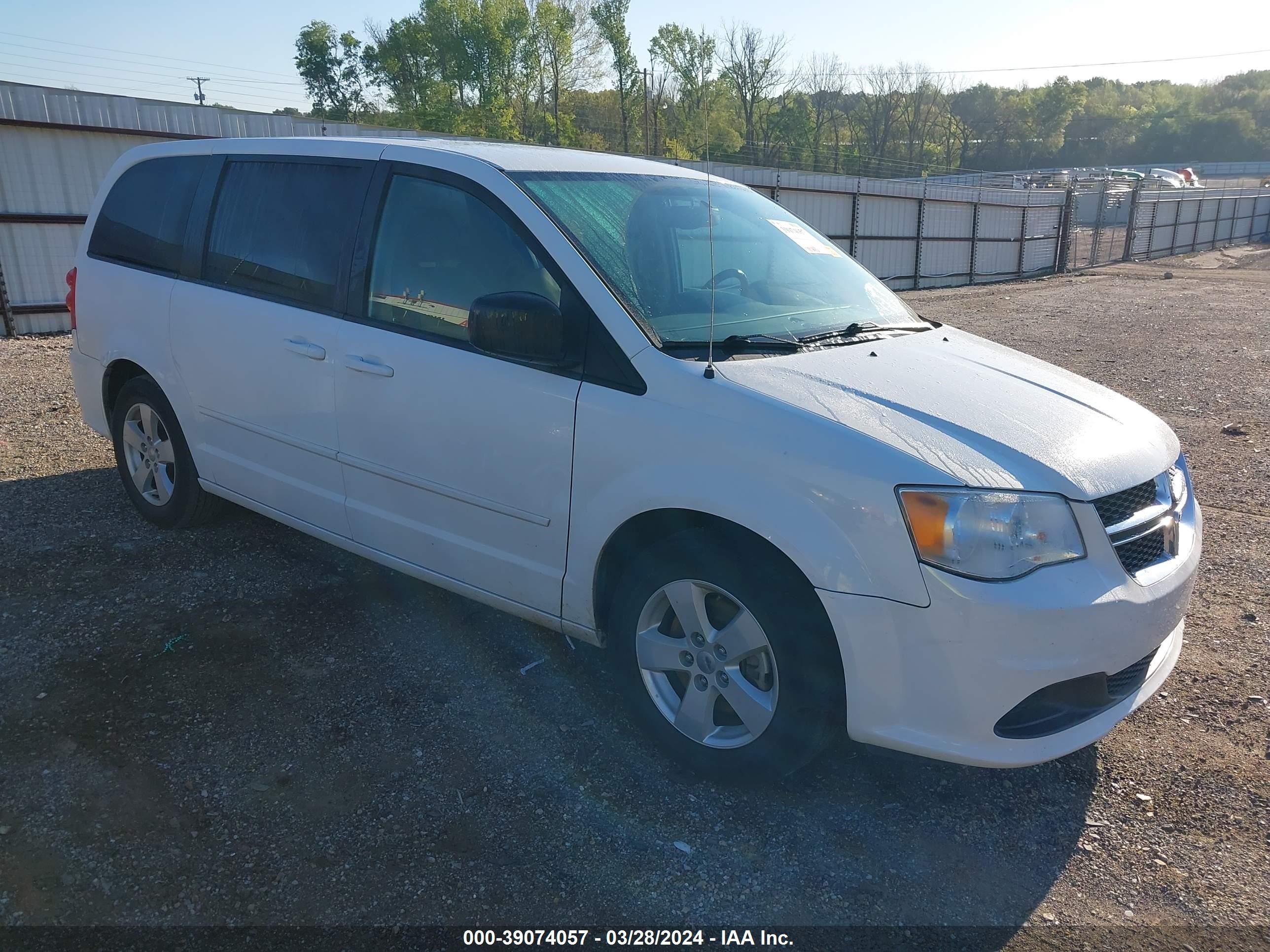 DODGE CARAVAN 2016 2c4rdgbg6gr315576