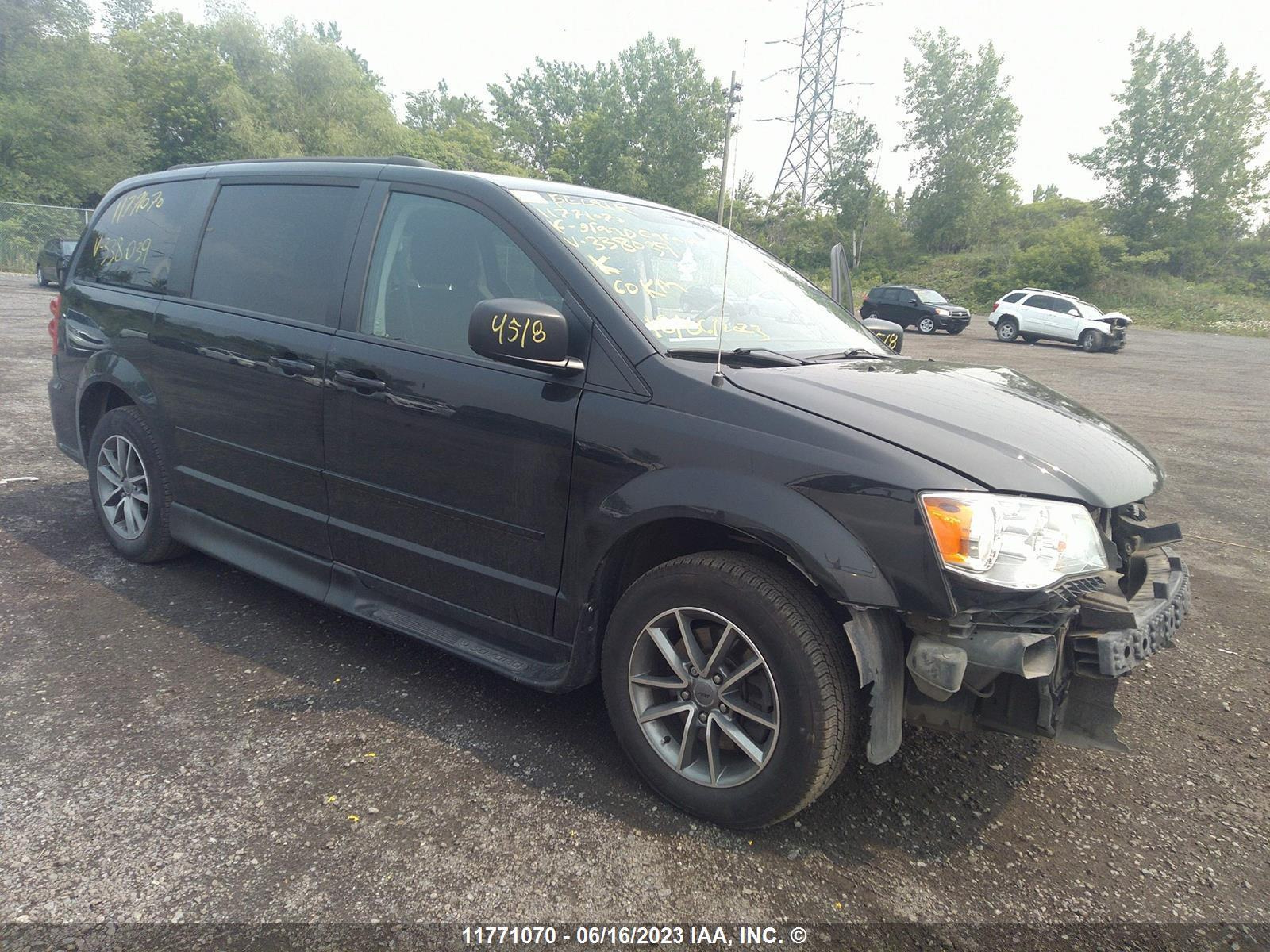 DODGE CARAVAN 2016 2c4rdgbg7gr338039