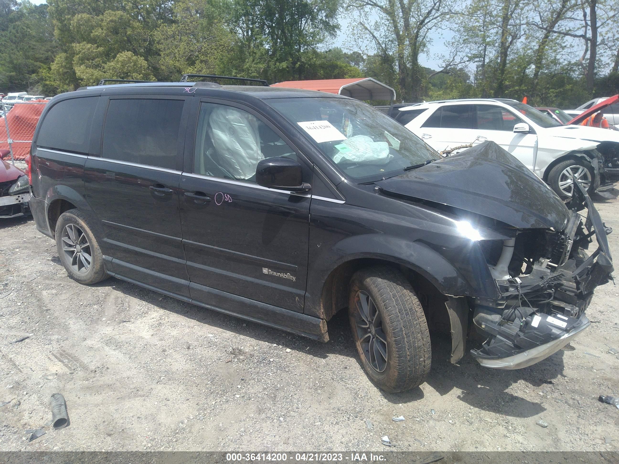 DODGE CARAVAN 2017 2c4rdgcg1hr589865