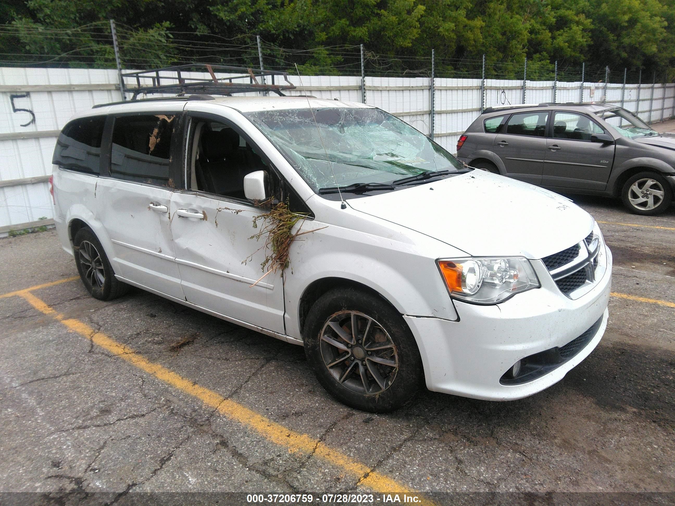 DODGE CARAVAN 2017 2c4rdgcg7hr800101