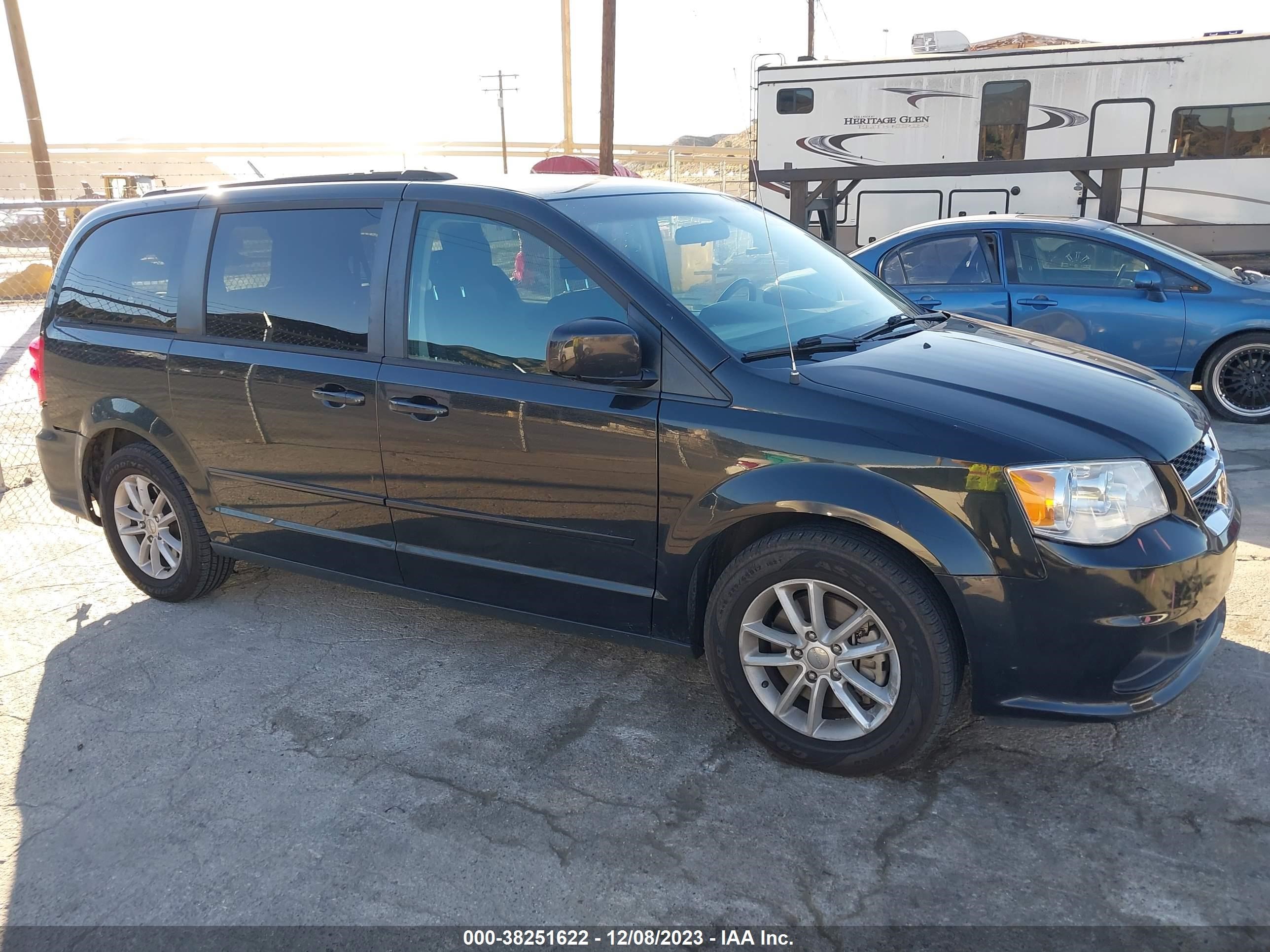 DODGE CARAVAN 2016 2c4rdgcg8gr369119