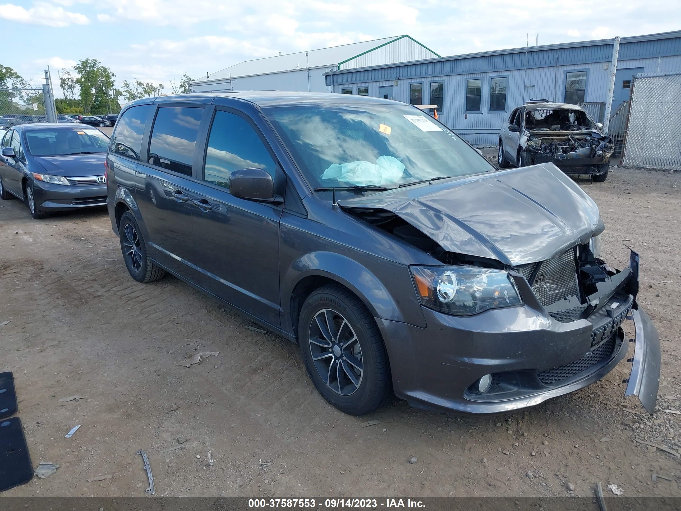 DODGE CARAVAN 2018 2c4rdgegxjr140493