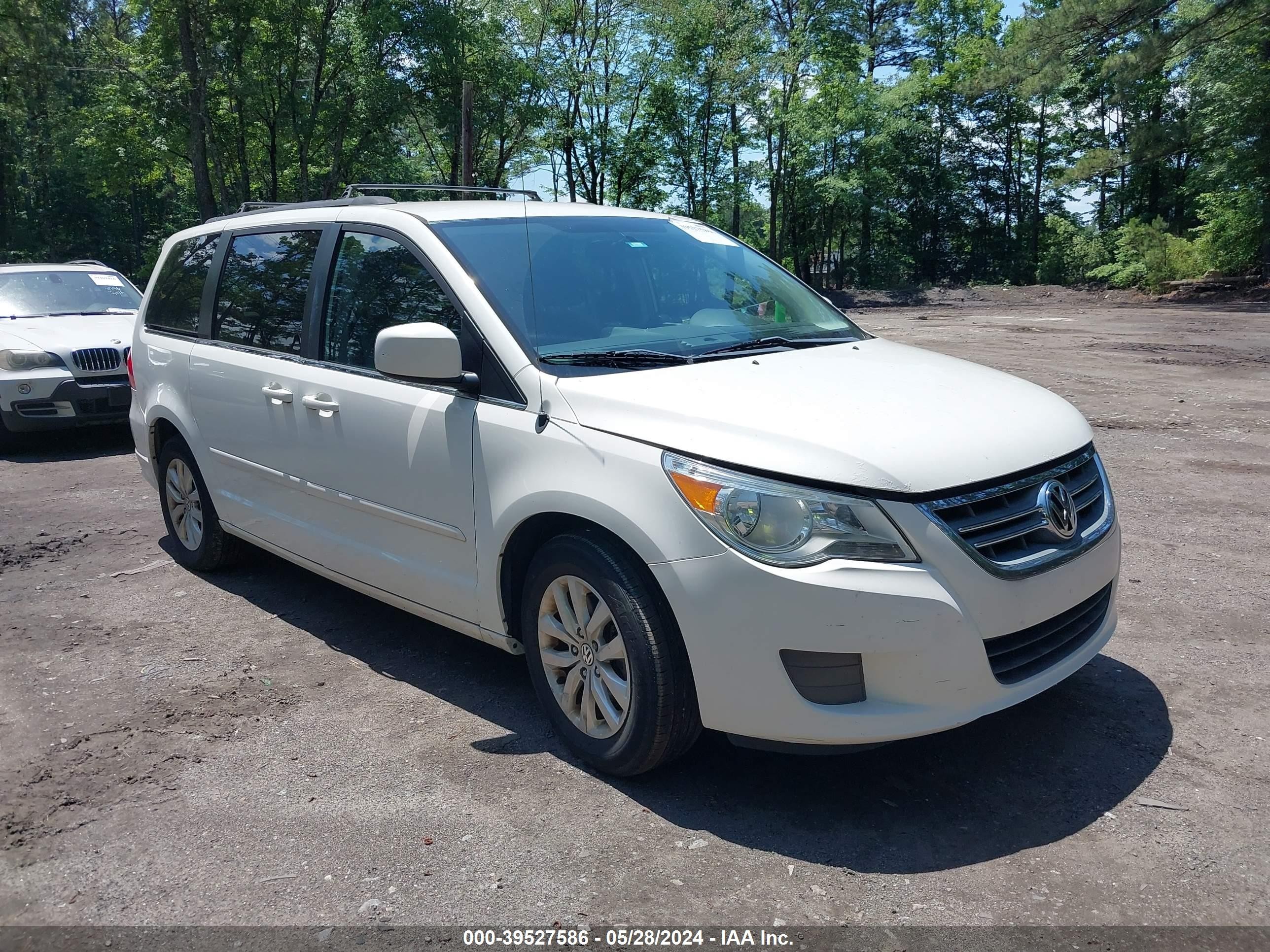 VOLKSWAGEN ROUTAN 2012 2c4rvabg5cr276841