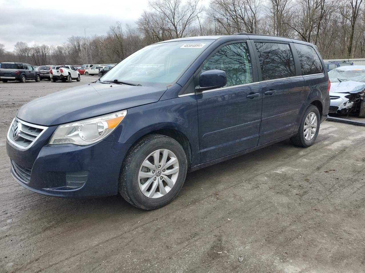 VOLKSWAGEN ROUTAN 2014 2c4rvabg9er134382