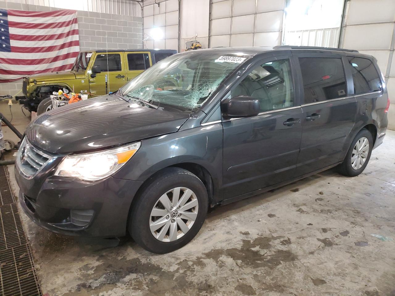 VOLKSWAGEN ROUTAN 2012 2c4rvacg8cr294412