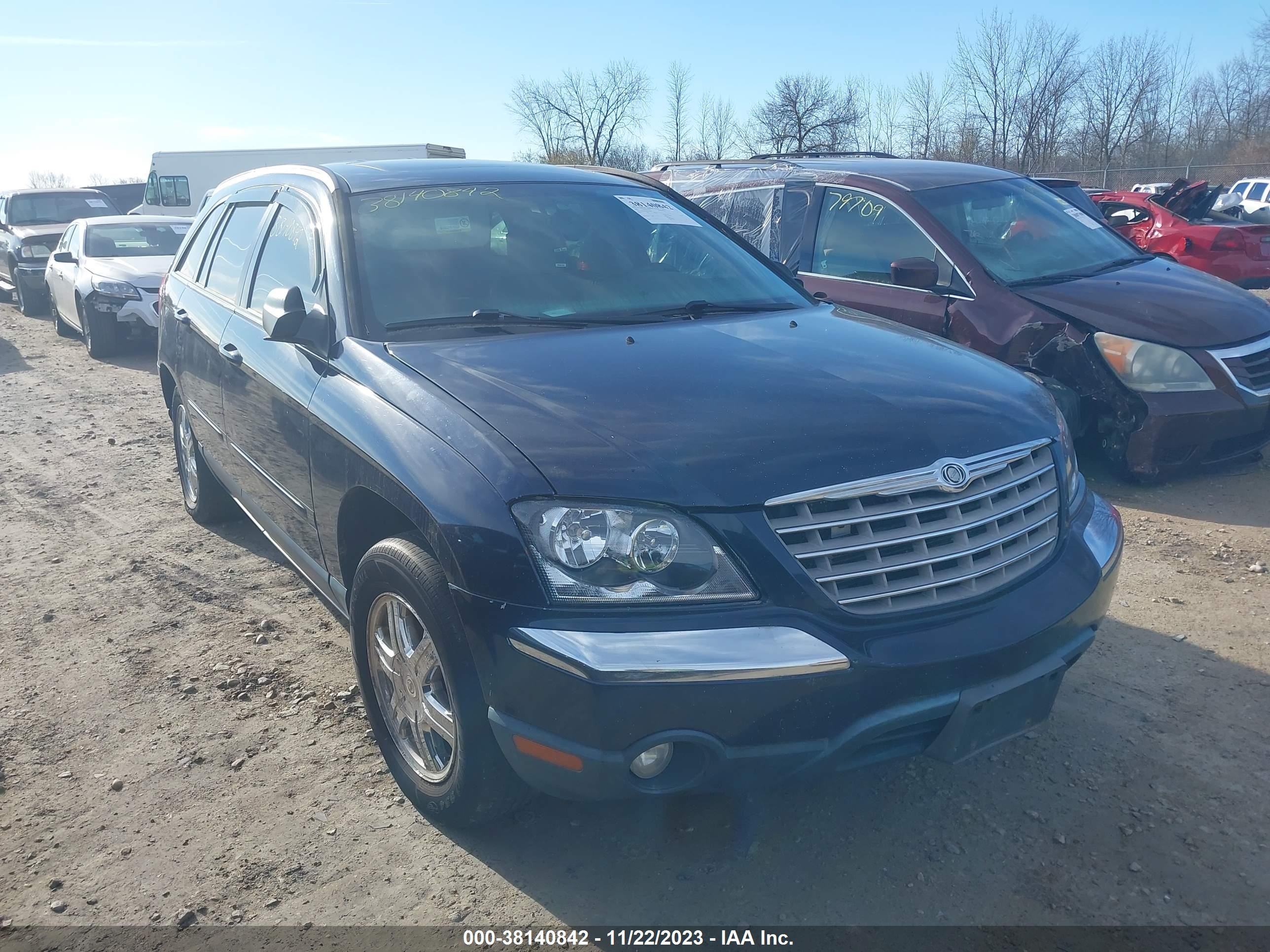 CHRYSLER PACIFICA 2004 2c8gm684x4r630440