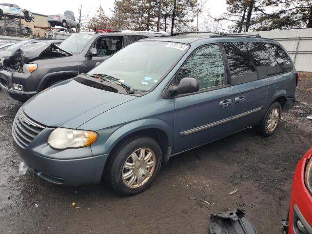 CHRYSLER MINIVAN 2005 2c8gp54l45r601077