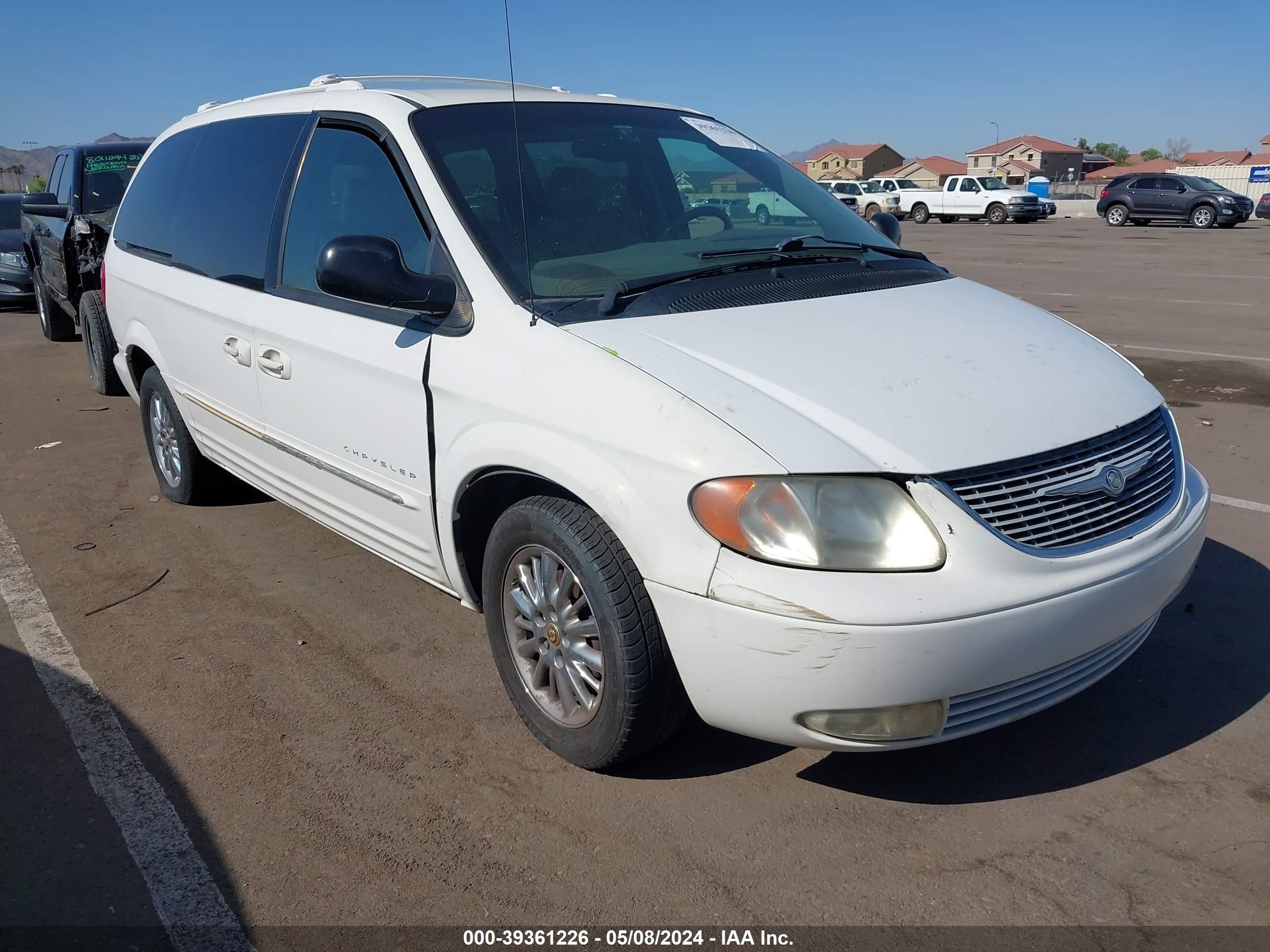 CHRYSLER TOWN & COUNTRY 2001 2c8gp64l31r207926