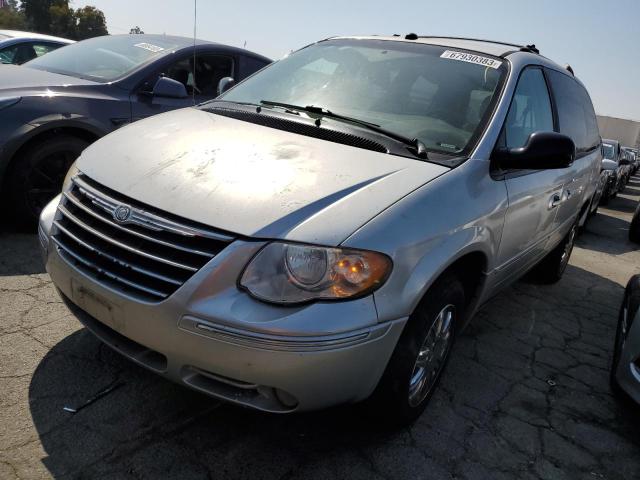 CHRYSLER MINIVAN 2005 2c8gp64l65r501729