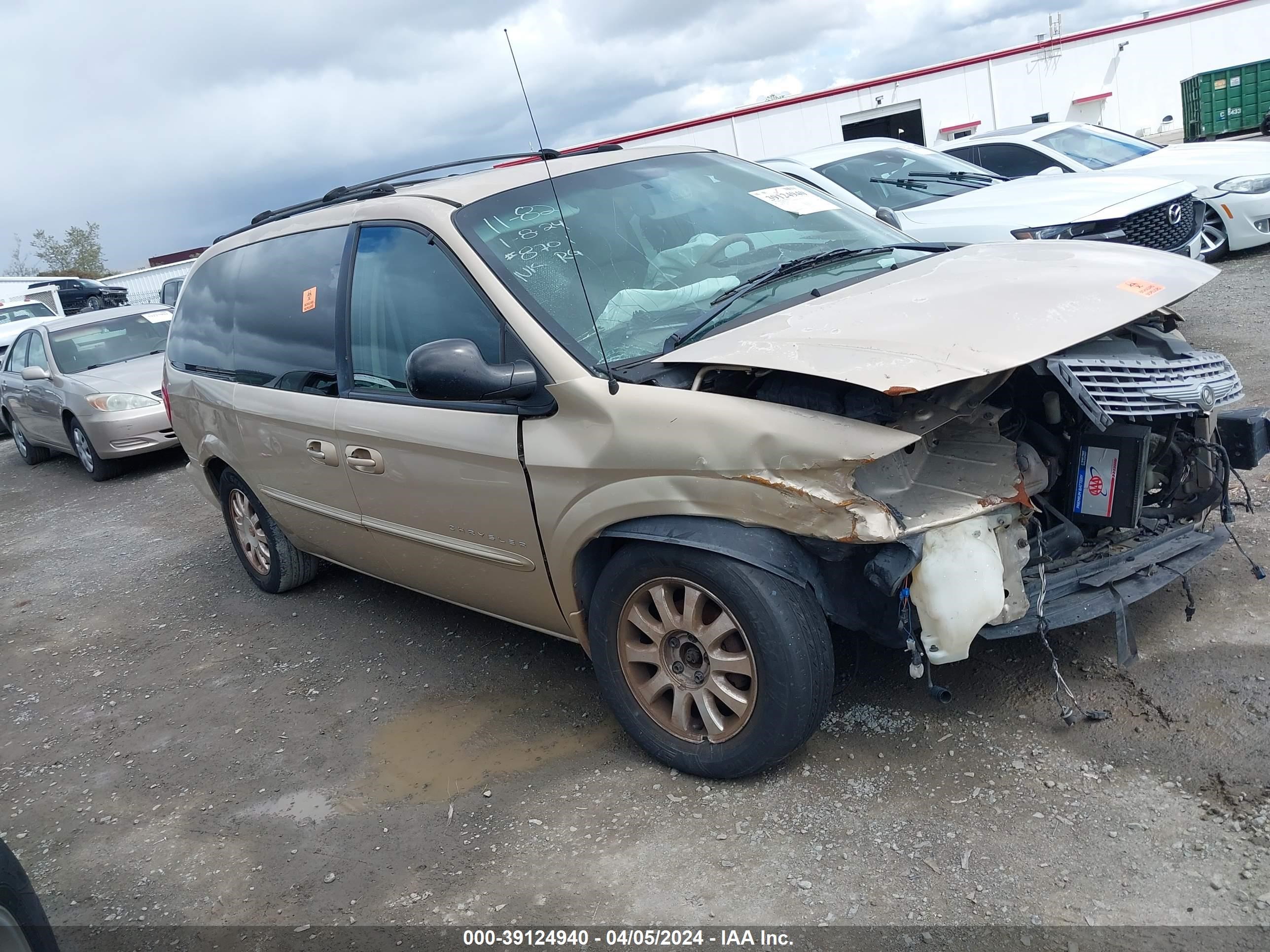 CHRYSLER TOWN & COUNTRY 2001 2c8gp74l21r288701