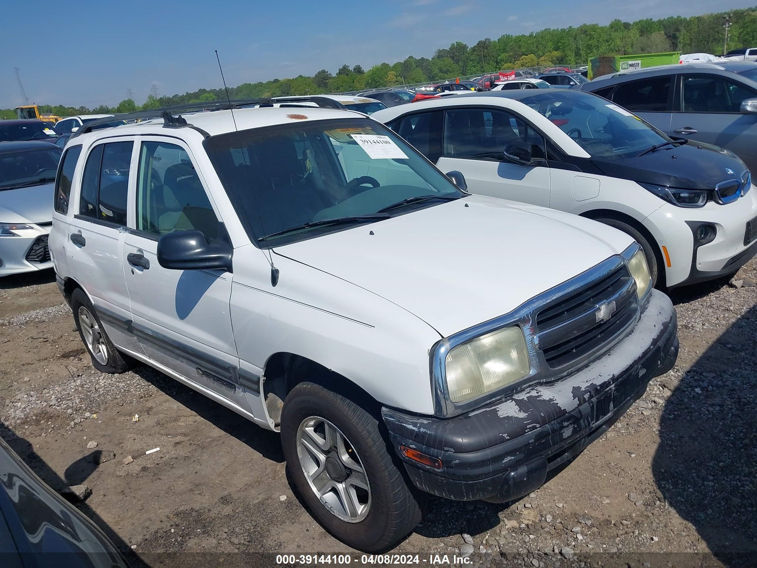 CHEVROLET TRACKER 2003 2cnbe13c836908421