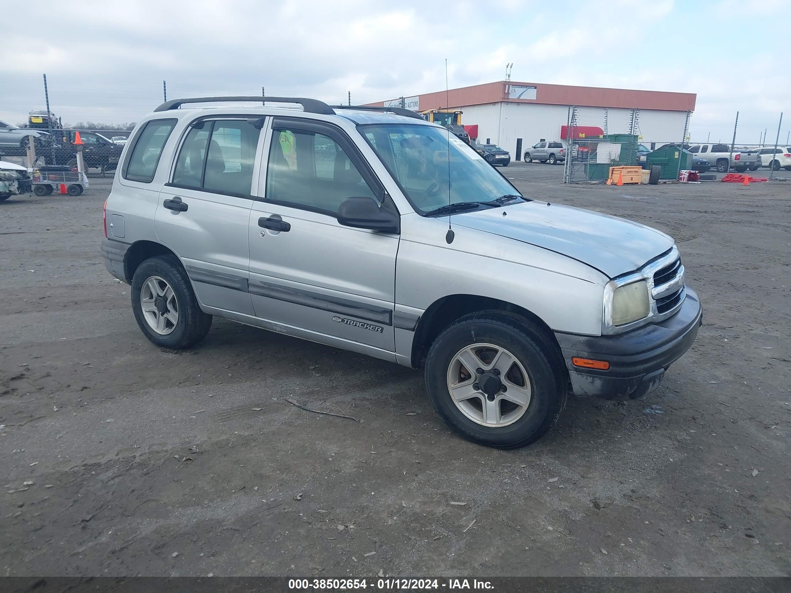 CHEVROLET TRACKER 2003 2cnbj13c236910970