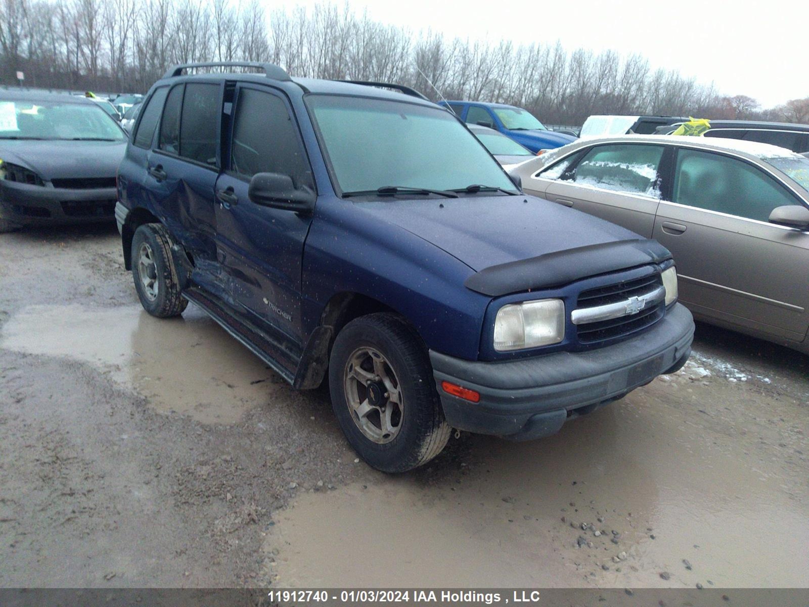 CHEVROLET TRACKER 2000 2cnbj13c2y6919398