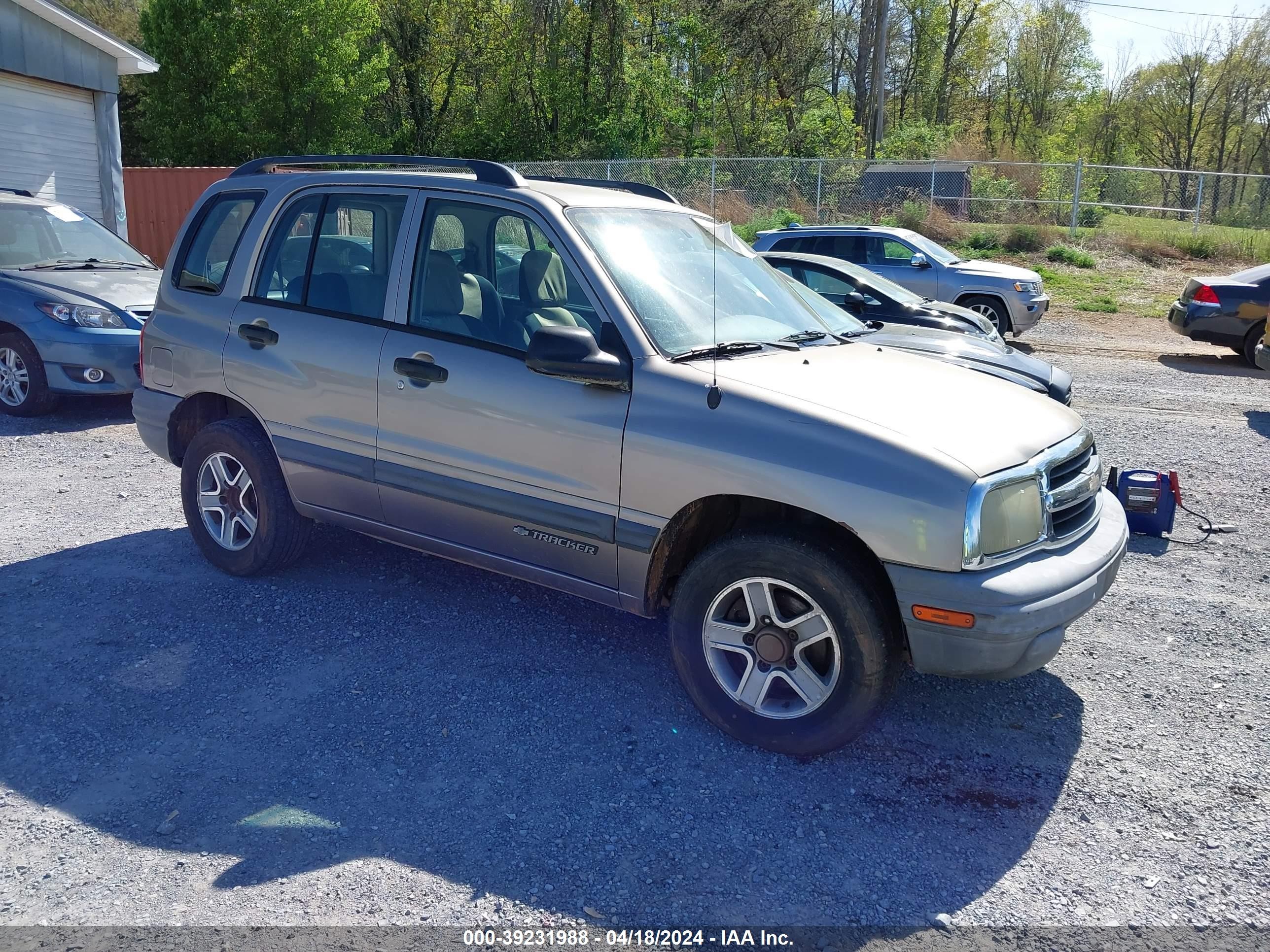 CHEVROLET TRACKER 2003 2cnbj13c336920889