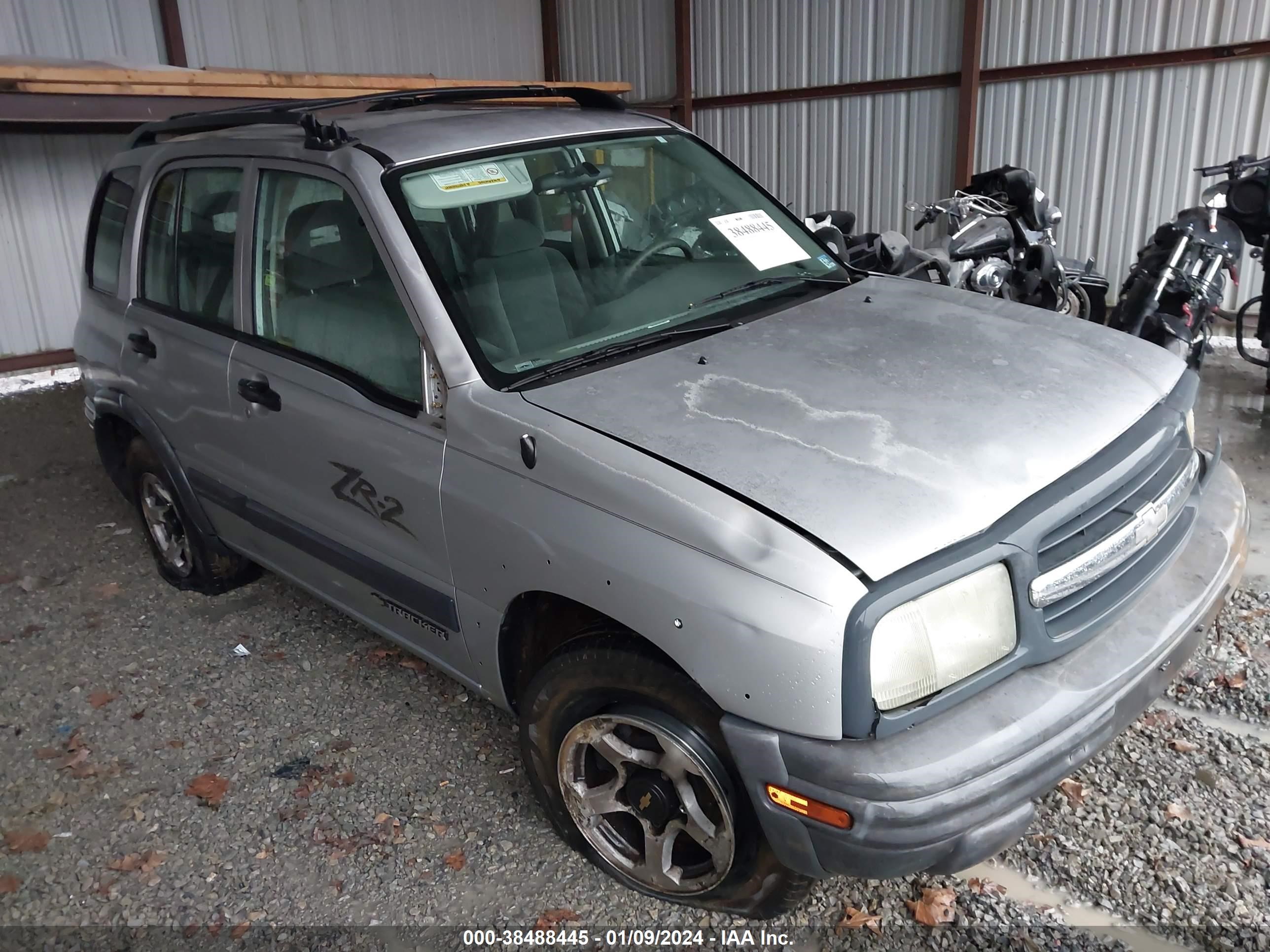 CHEVROLET TRACKER 2002 2cnbj734526923853