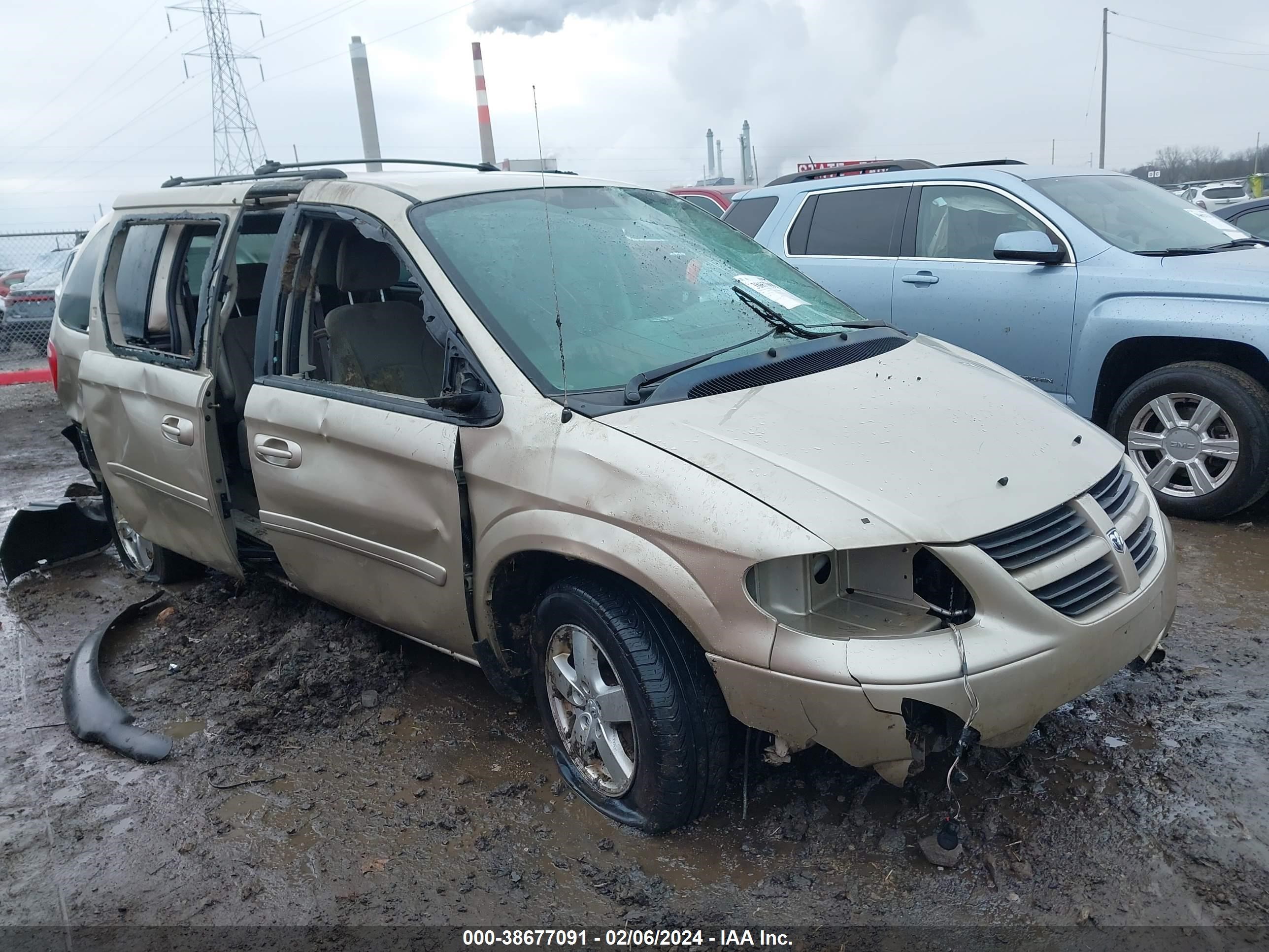 DODGE CARAVAN 2005 2d4gp44l15r503865