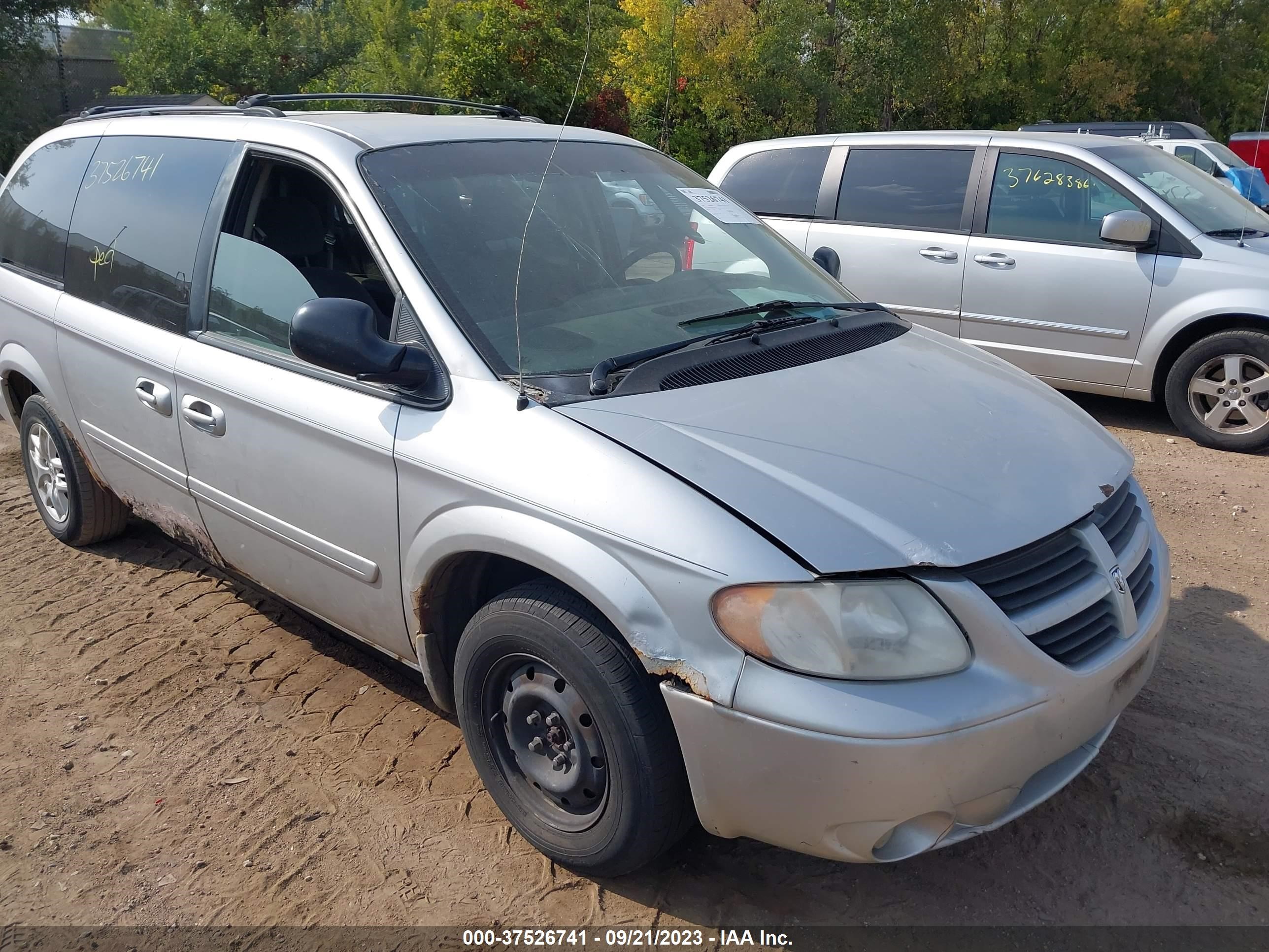 DODGE CARAVAN 2006 2d4gp44l16r835046