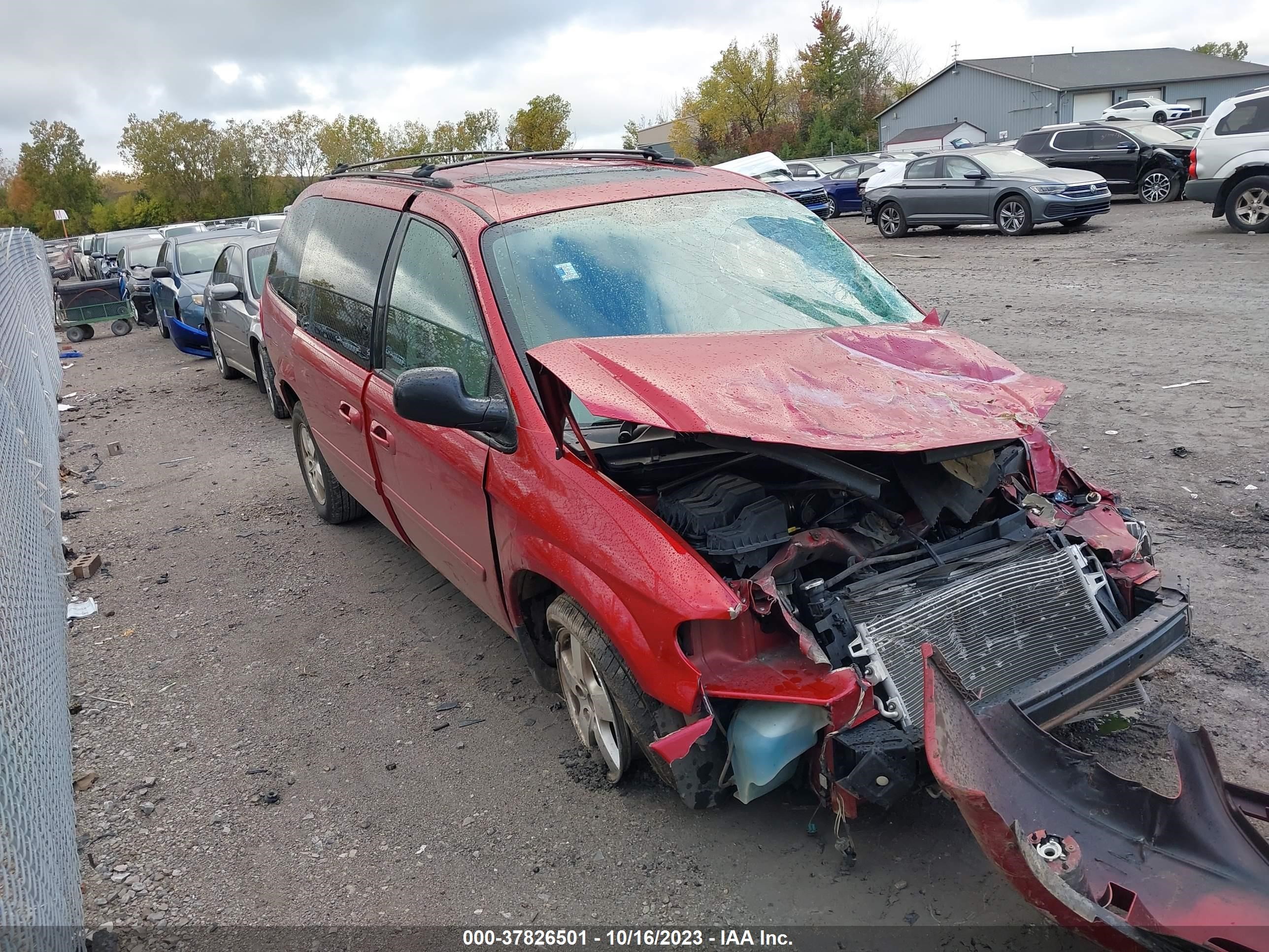 DODGE CARAVAN 2005 2d4gp44l35r194965