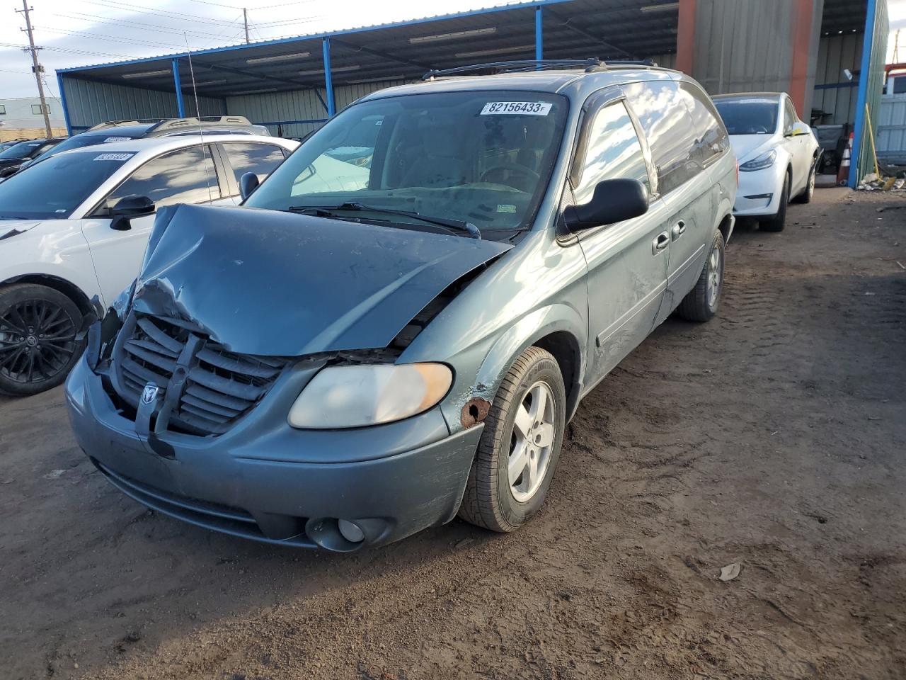 DODGE CARAVAN 2005 2d4gp44l45r485927