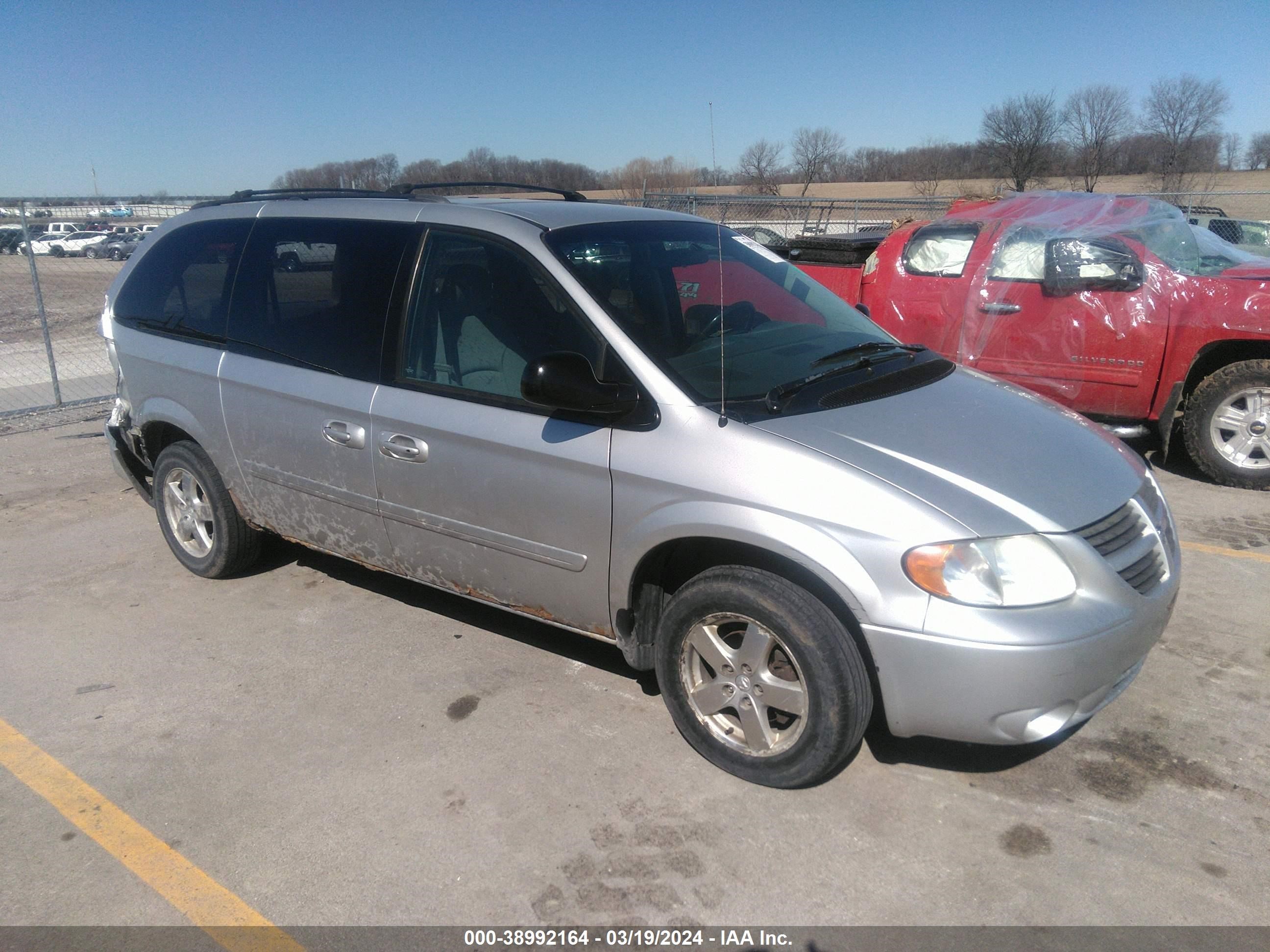 DODGE CARAVAN 2006 2d4gp44l46r785002