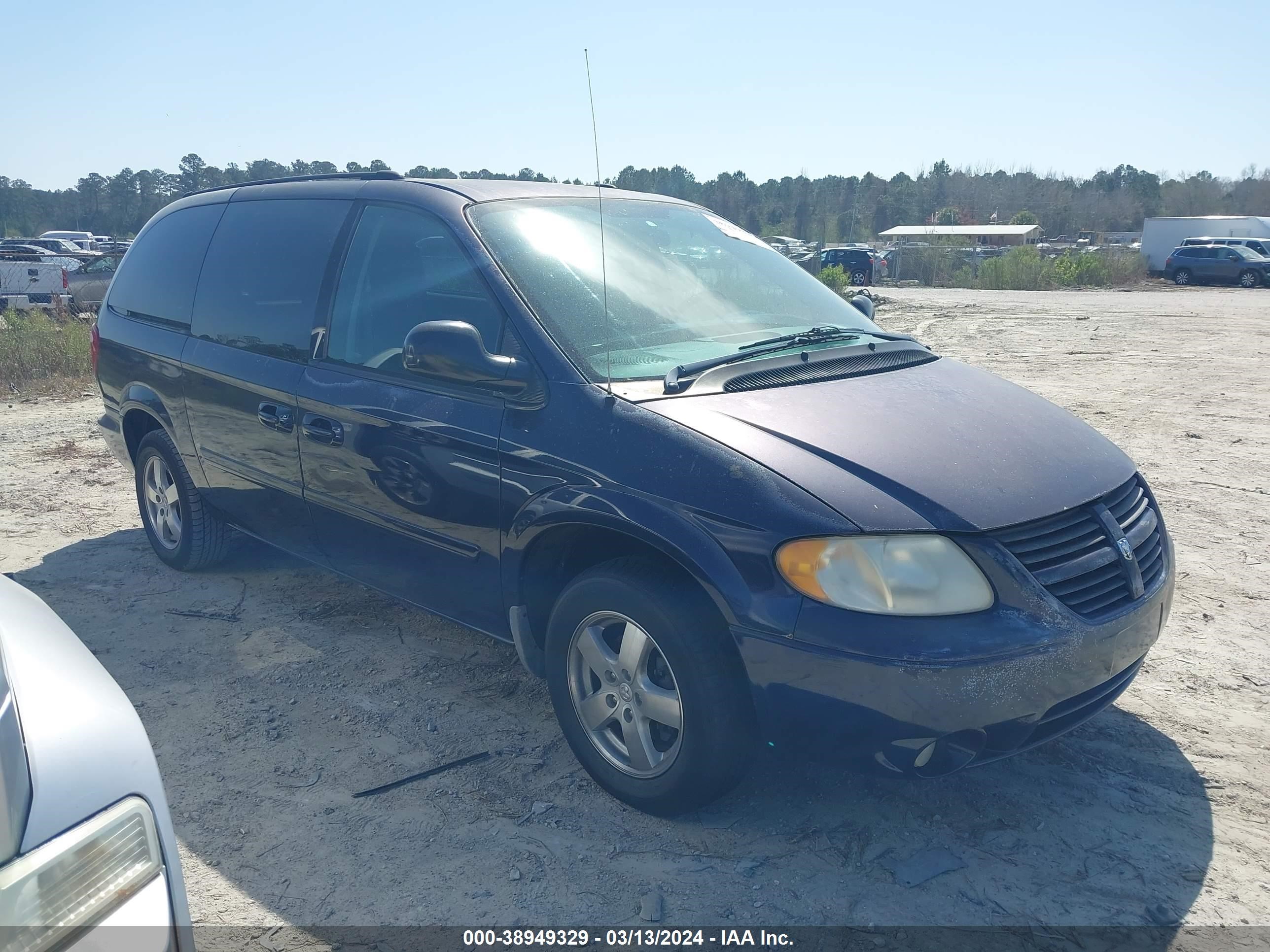 DODGE CARAVAN 2005 2d4gp44l65r437538