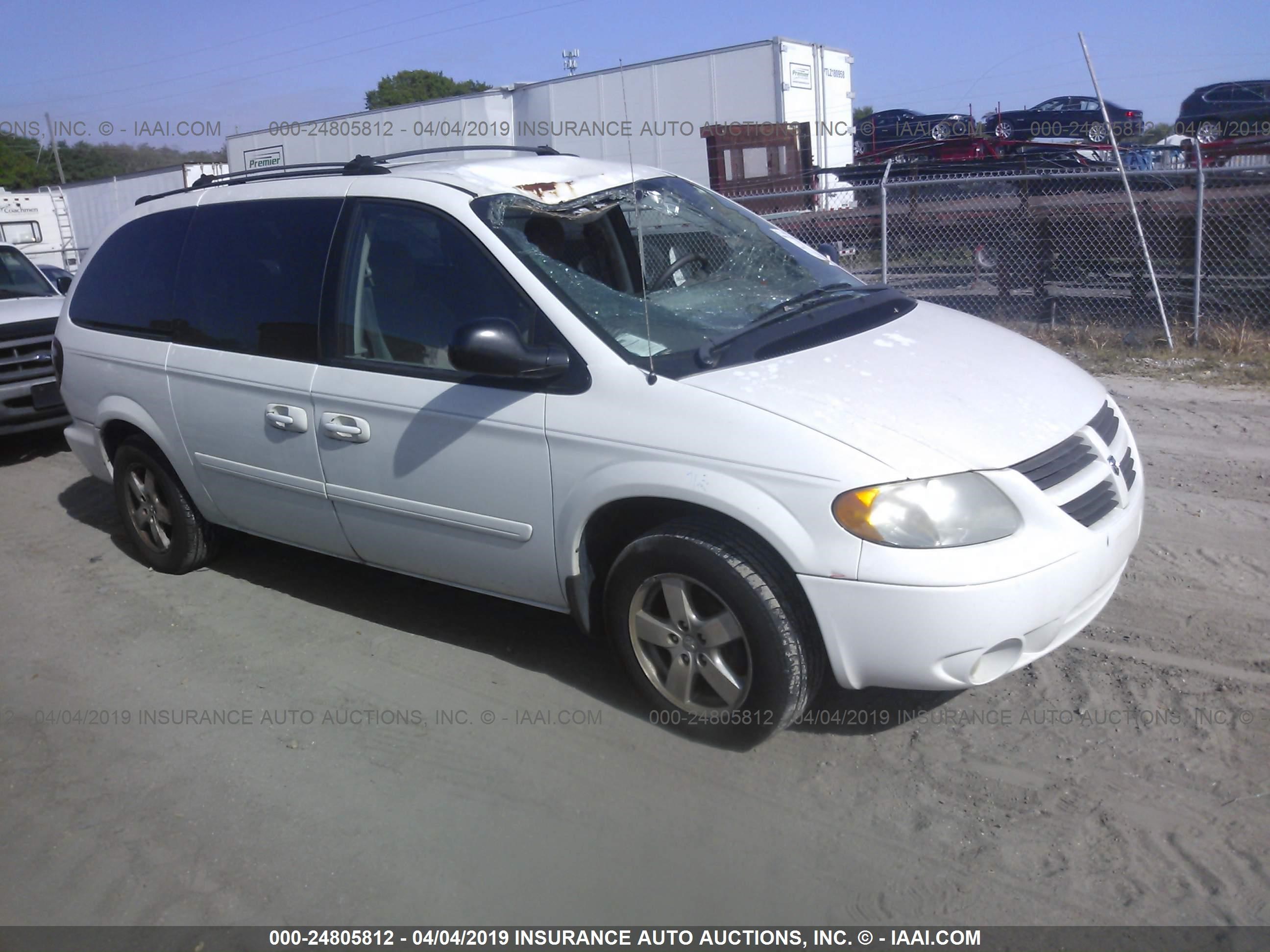 DODGE CARAVAN 2005 2d4gp44l75r230155