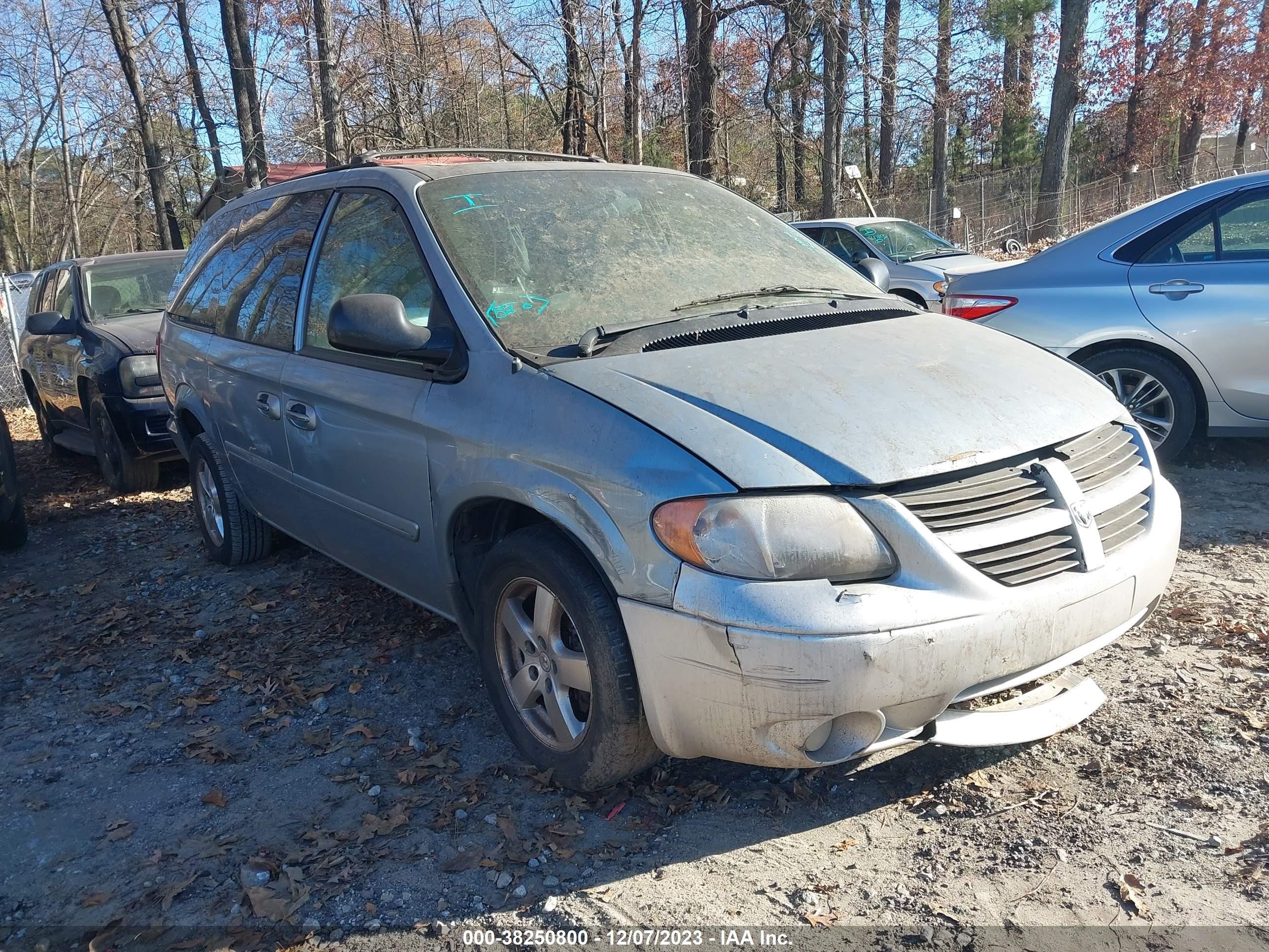 DODGE CARAVAN 2005 2d4gp44lx5r191478