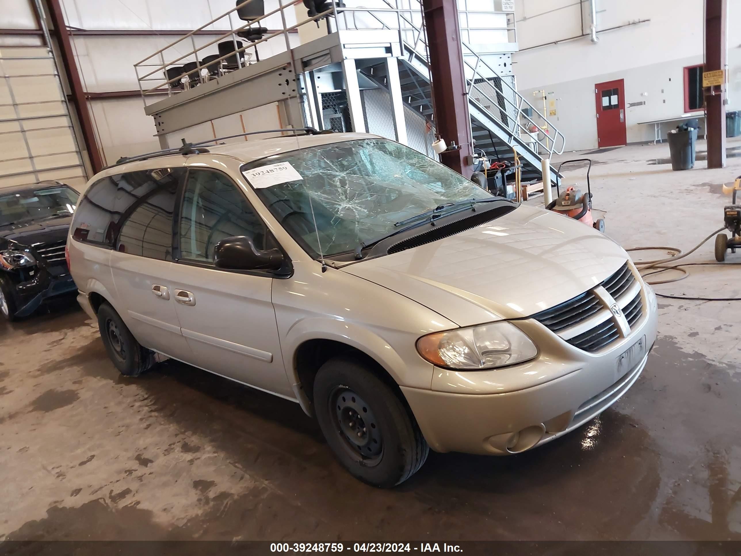 DODGE CARAVAN 2005 2d4gp44lx5r566169