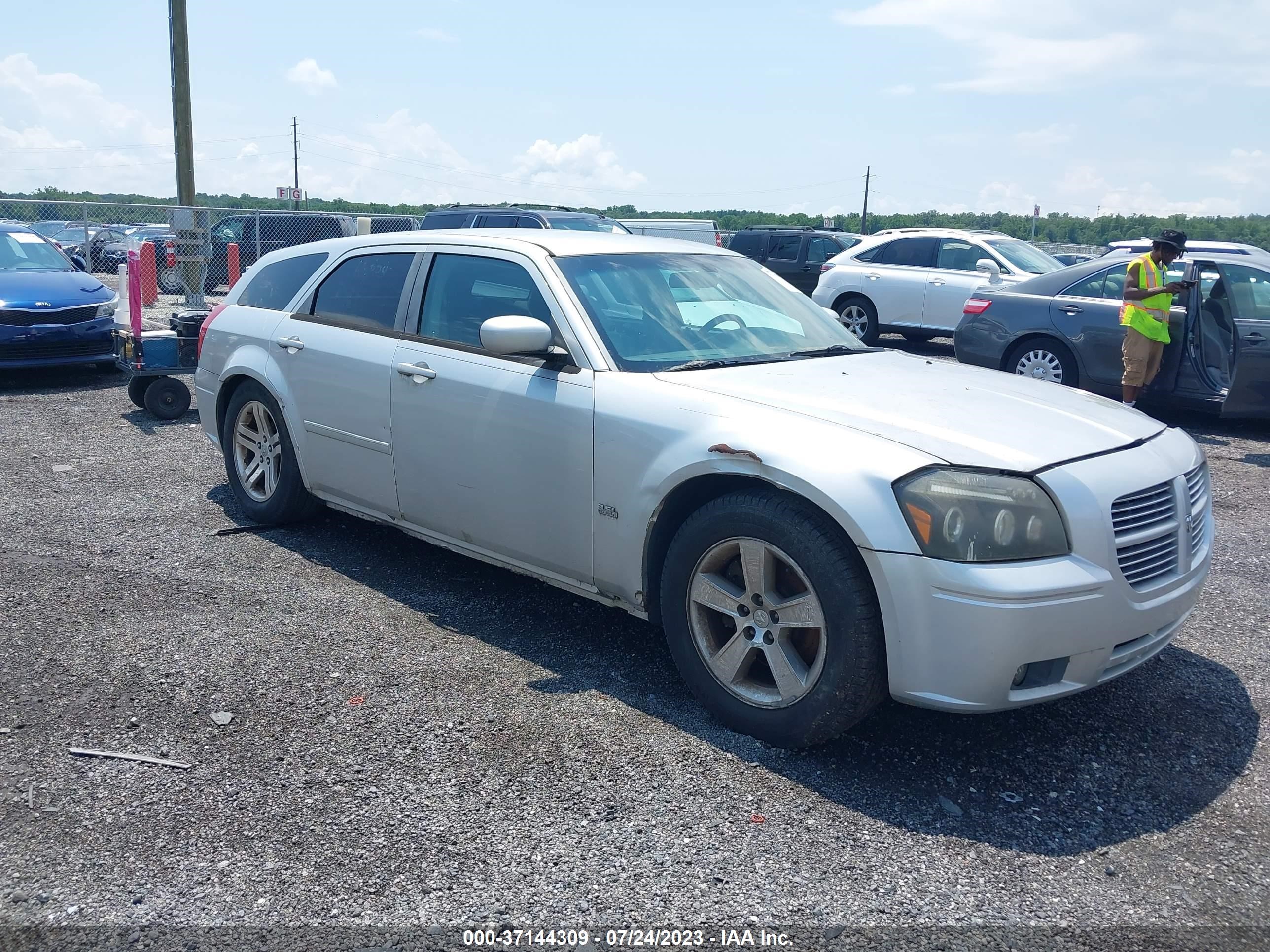 DODGE MAGNUM 2005 2d4gv58235h613805