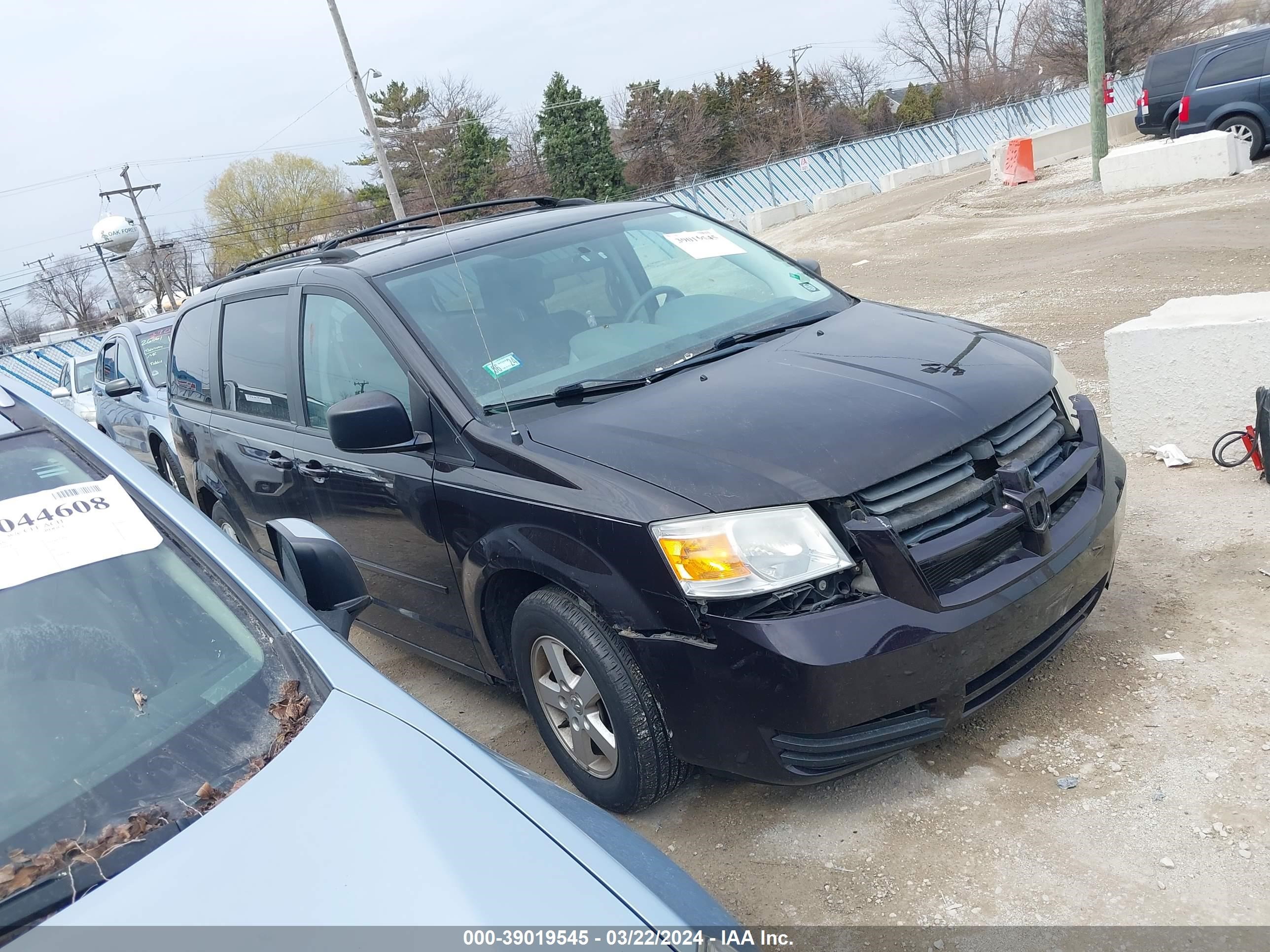 DODGE CARAVAN 2010 2d4rn3d12ar332500