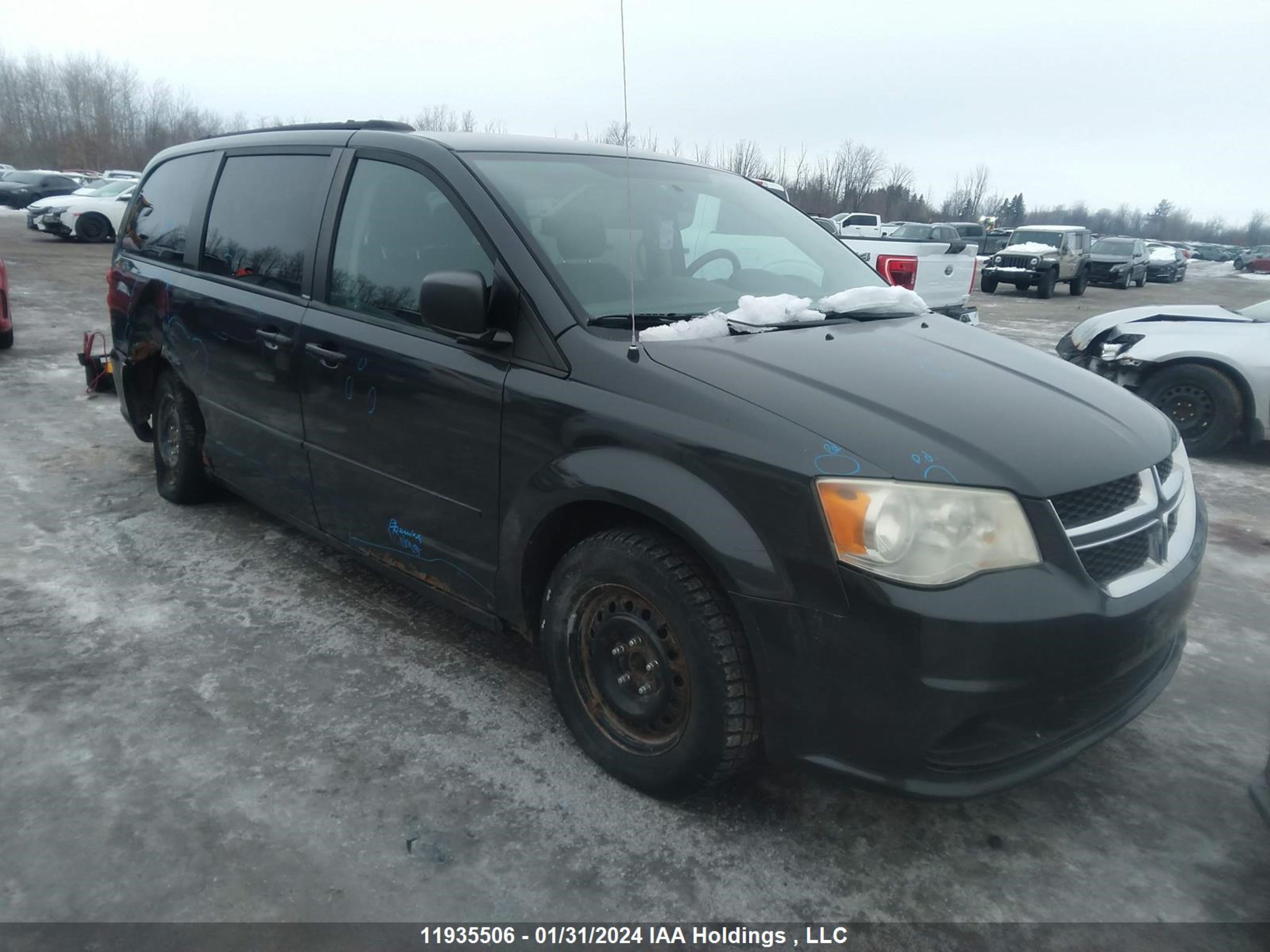 DODGE CARAVAN 2011 2d4rn4dg0br708820