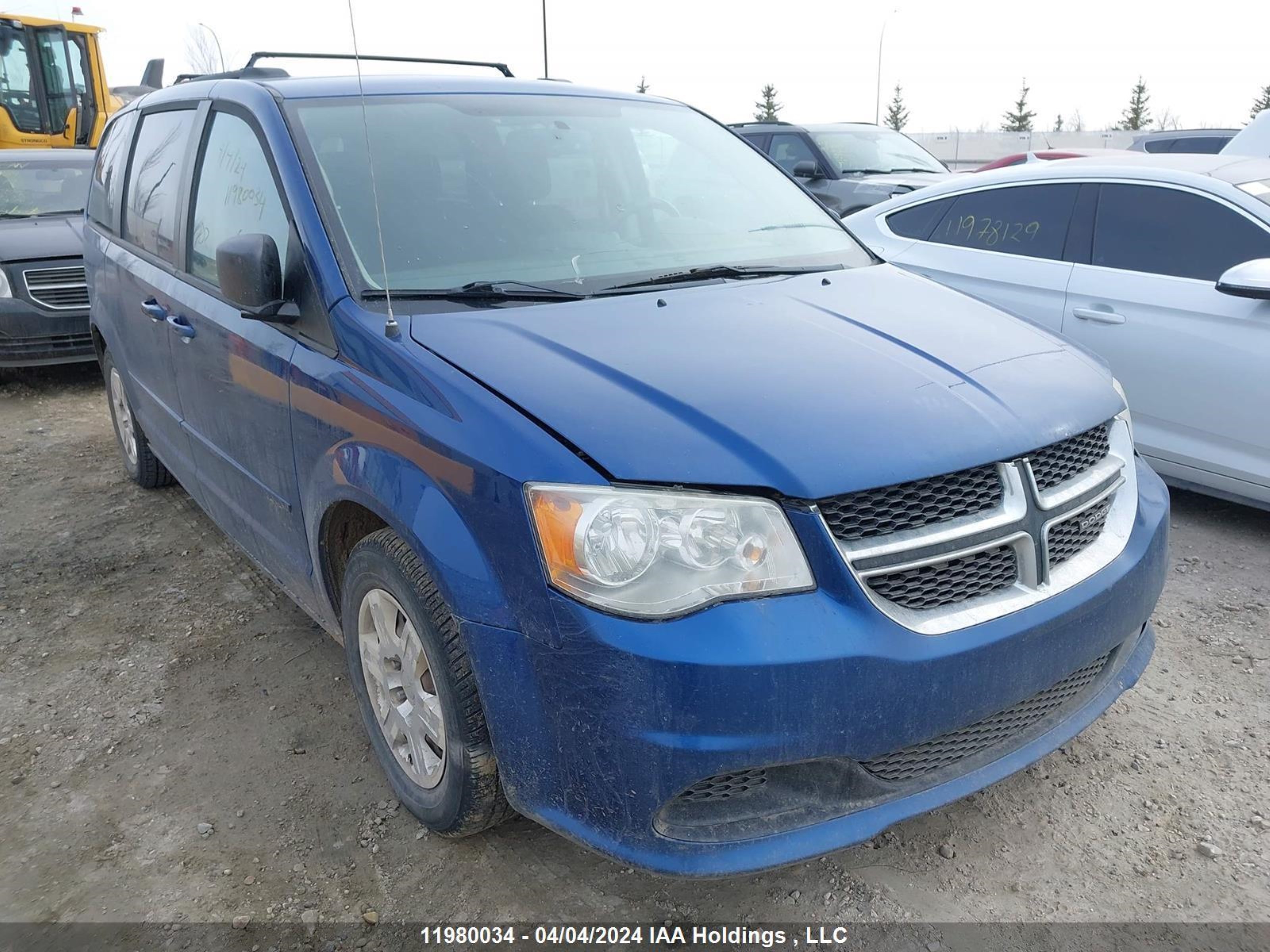 DODGE CARAVAN 2011 2d4rn4dg1br740921