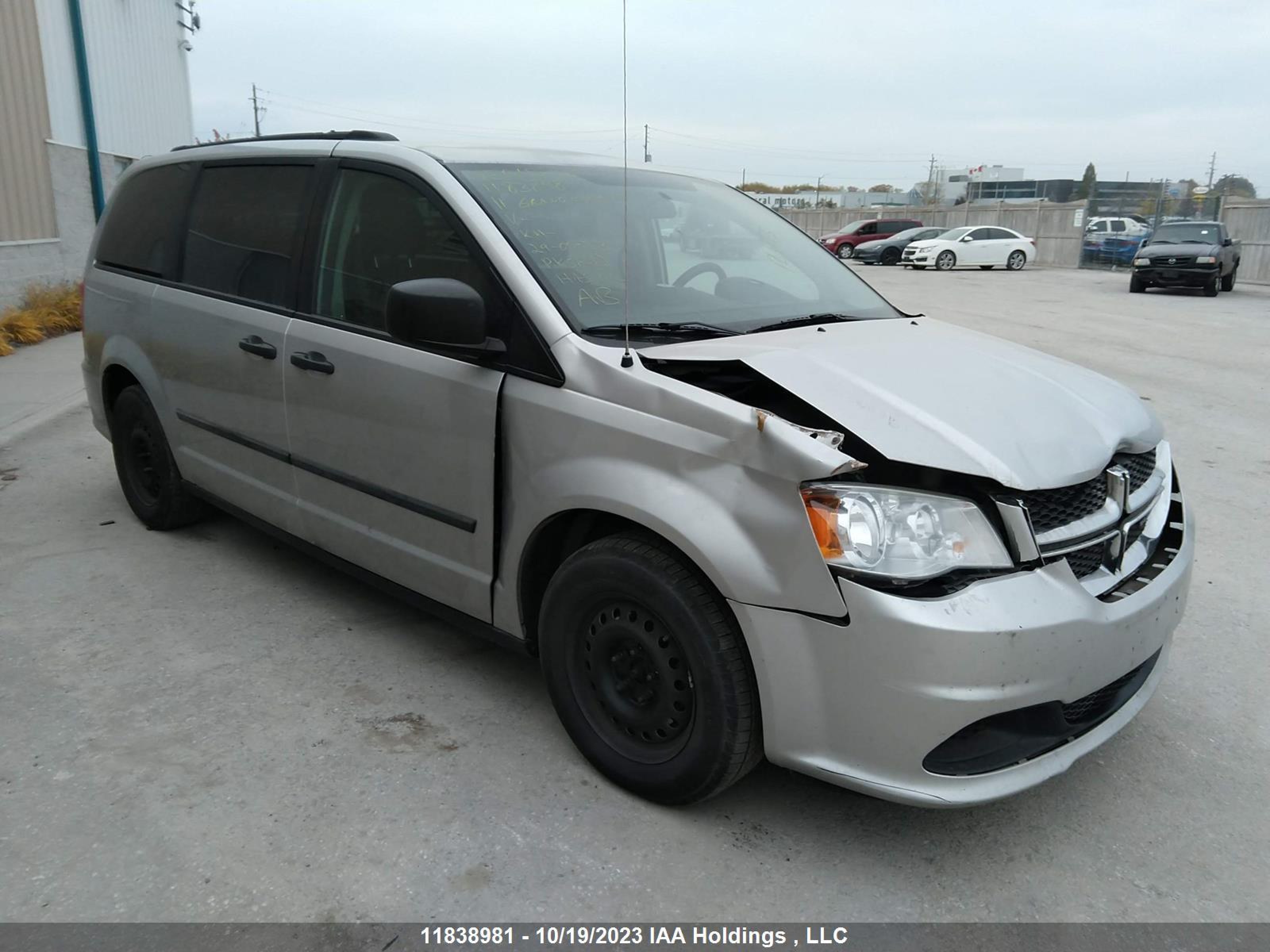 DODGE CARAVAN 2011 2d4rn4dg7br644808