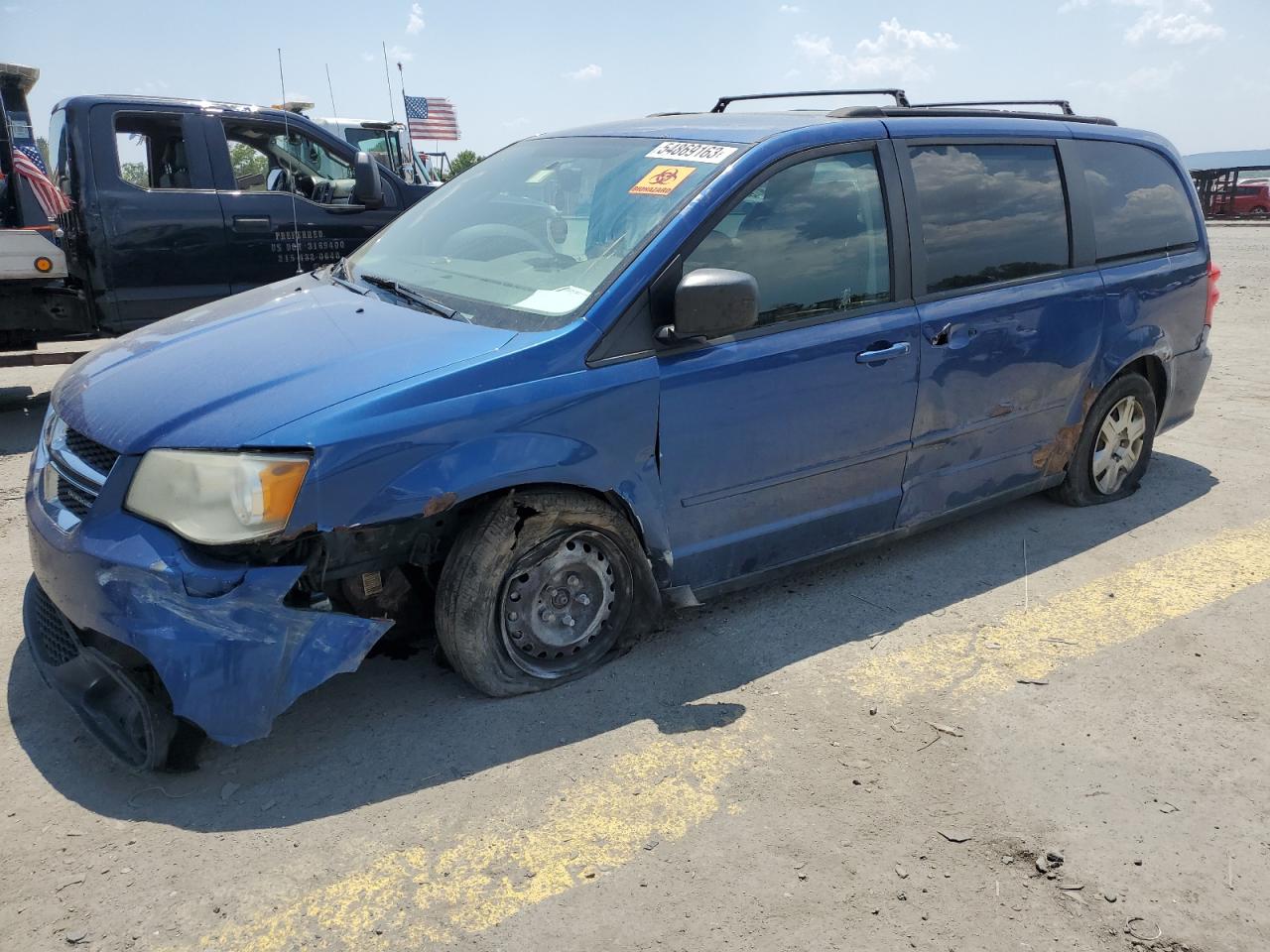 DODGE CARAVAN 2011 2d4rn4dg7br647465