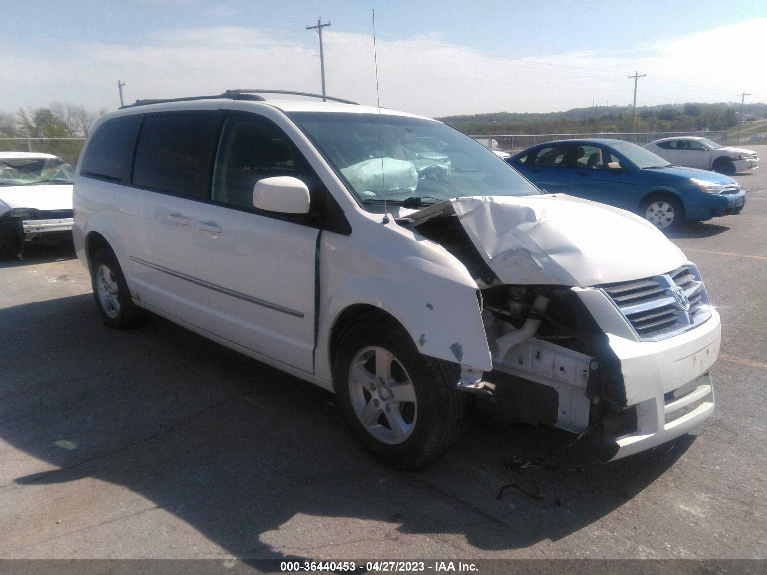 DODGE CARAVAN 2010 2d4rn5d11ar307504