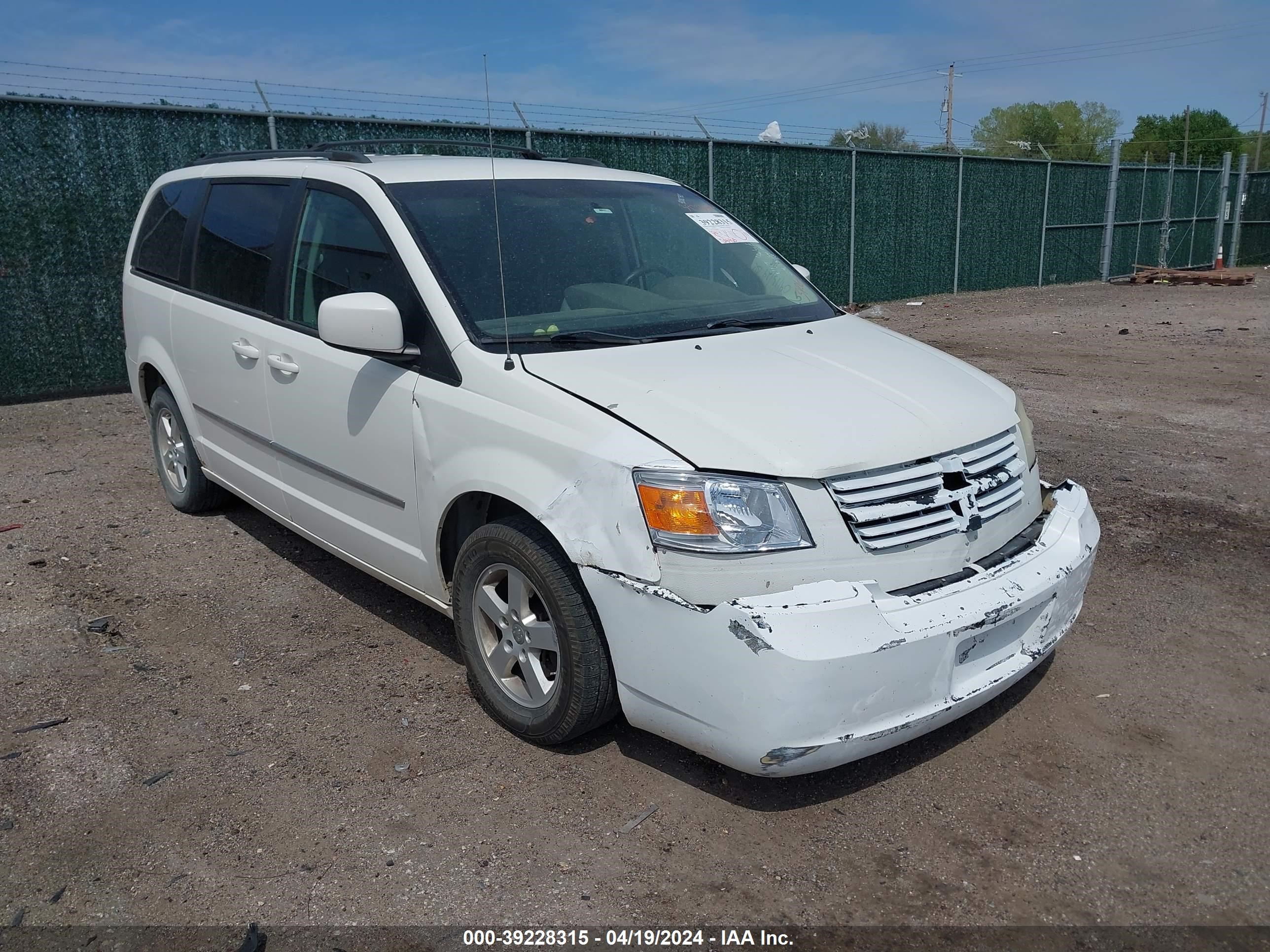 DODGE CARAVAN 2010 2d4rn5d18ar408040