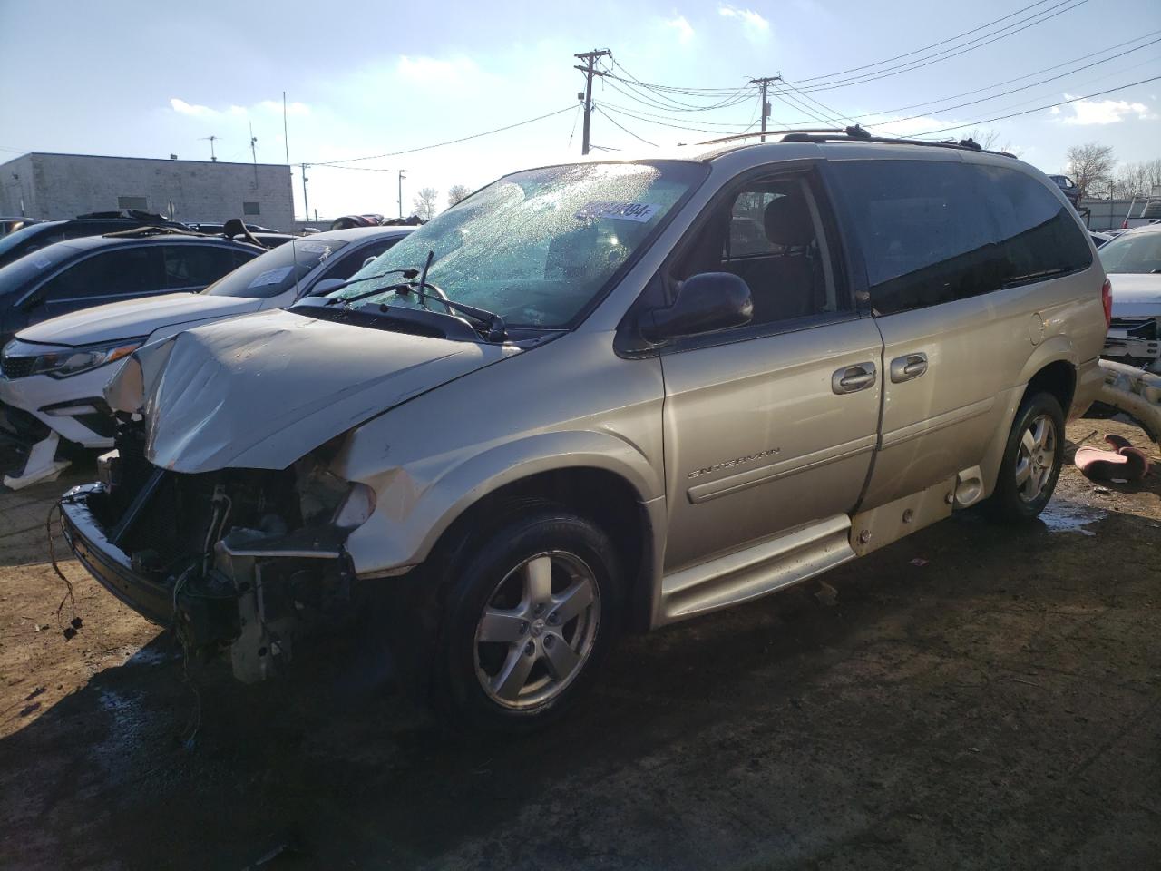 DODGE CARAVAN 2005 2d8gp44l45r514132