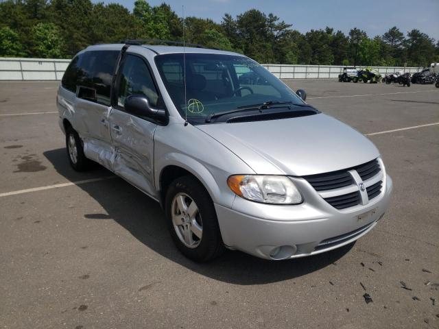 DODGE CARAVAN 2005 2d8gp44l55r331760