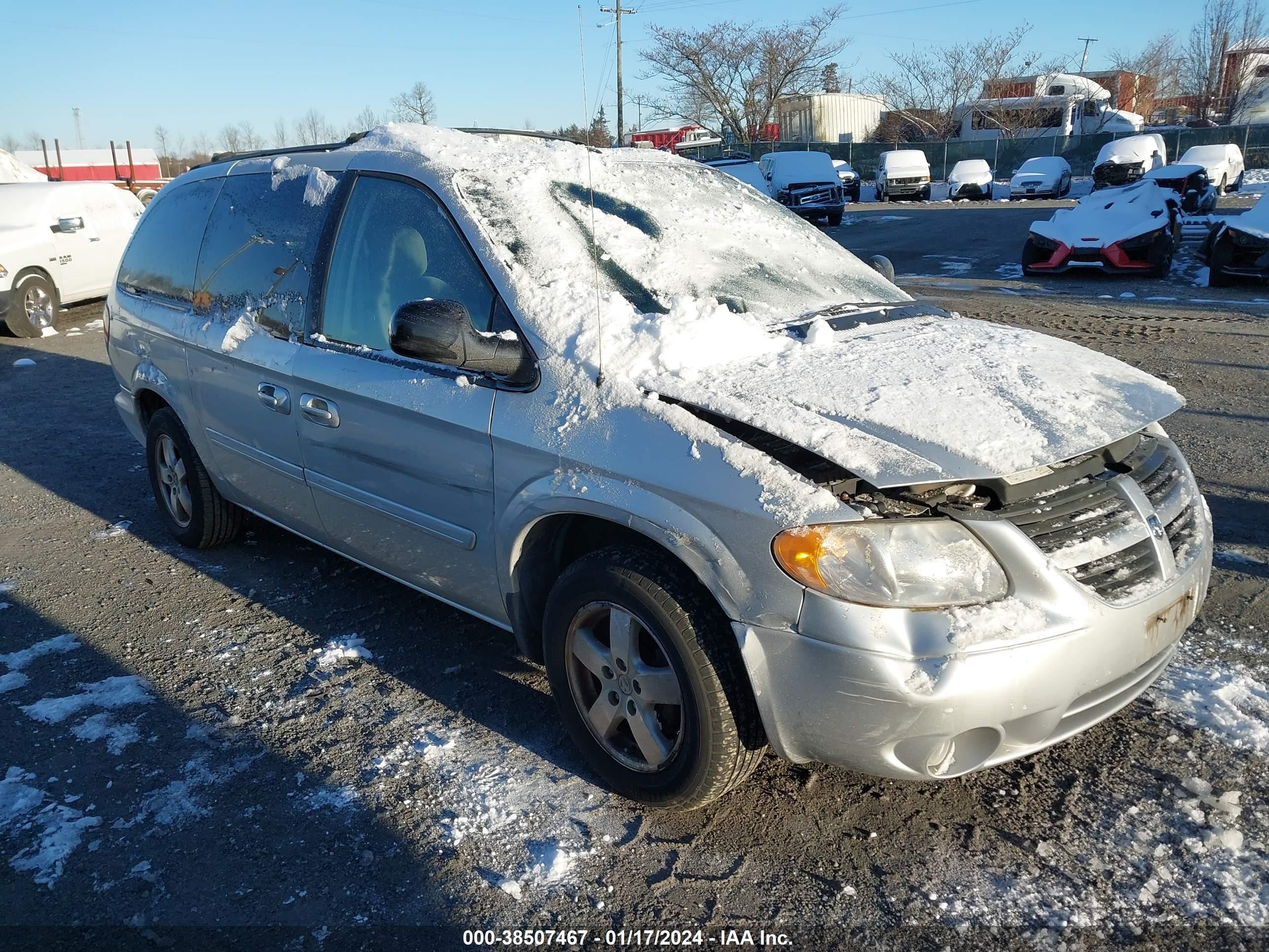 DODGE CARAVAN 2007 2d8gp44l57r283163