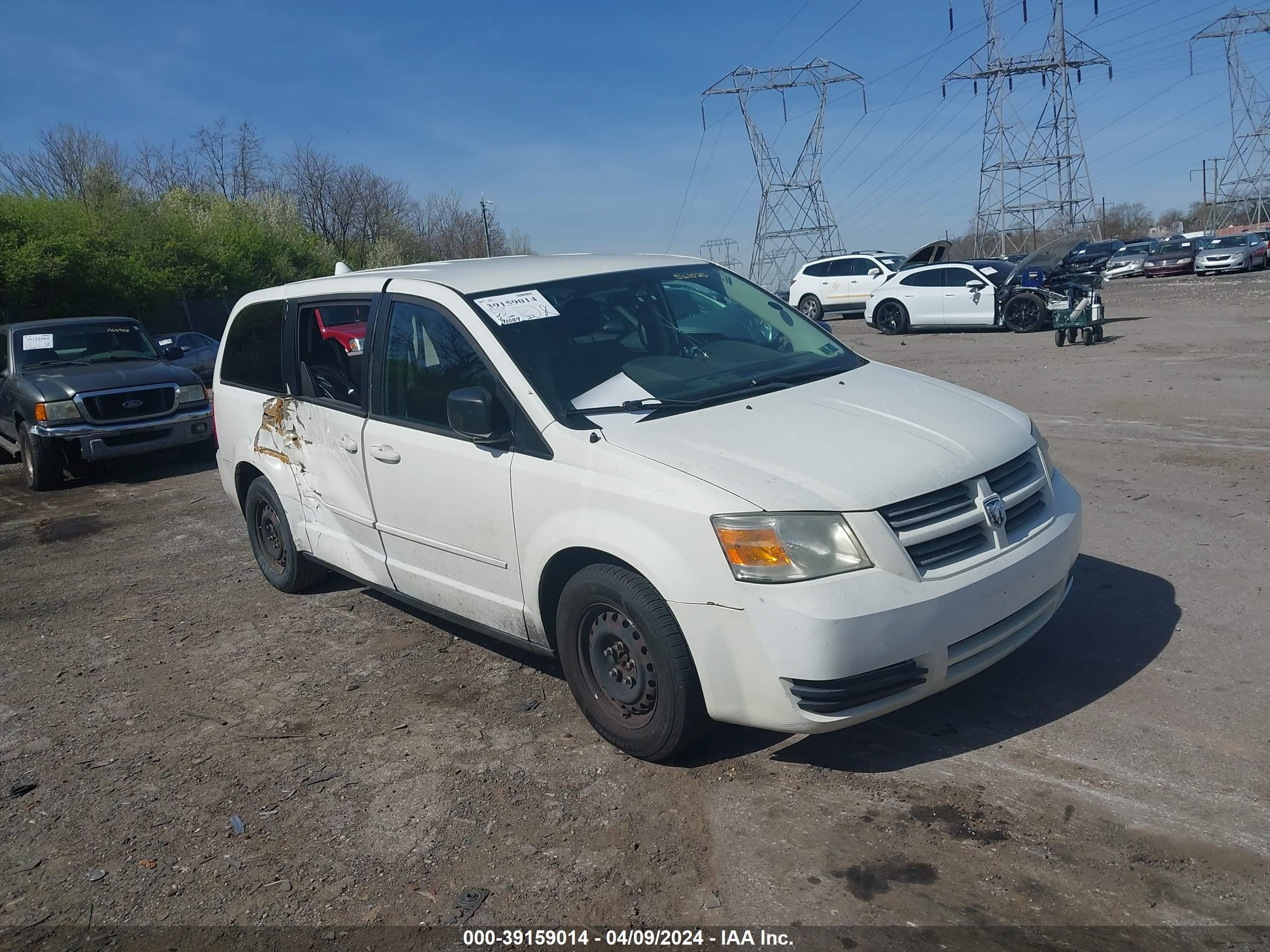 DODGE CARAVAN 2009 2d8hn44e59r561025