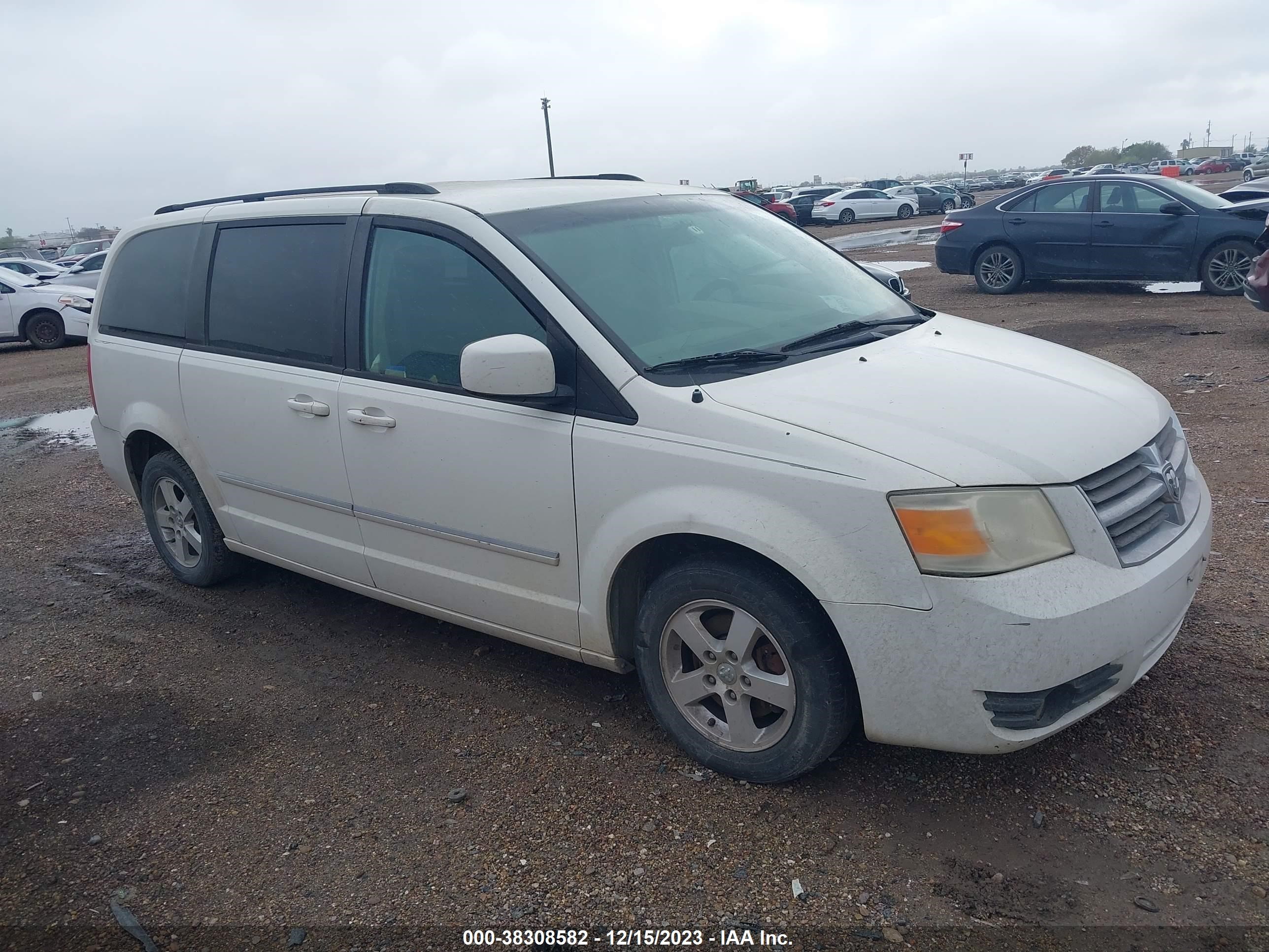 DODGE CARAVAN 2009 2d8hn54189r605554