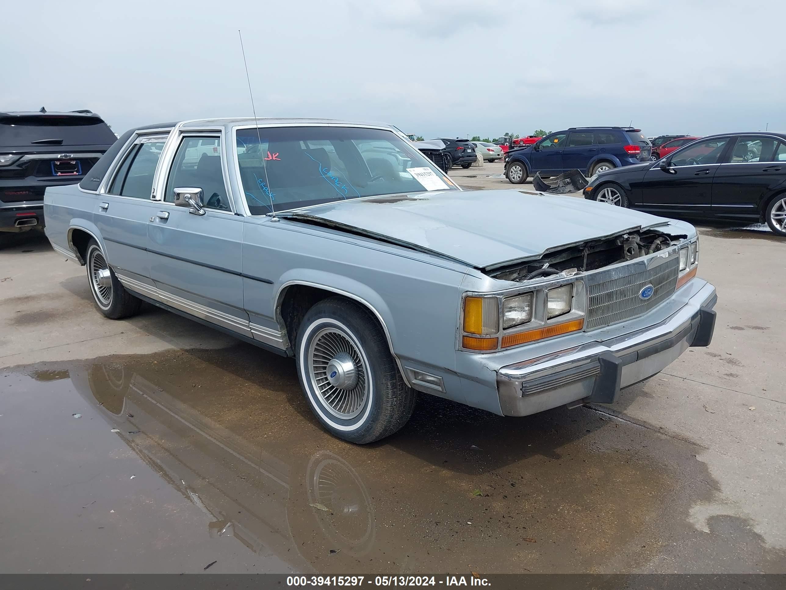 FORD CROWN VICTORIA 1989 2fabp74f1kx202870